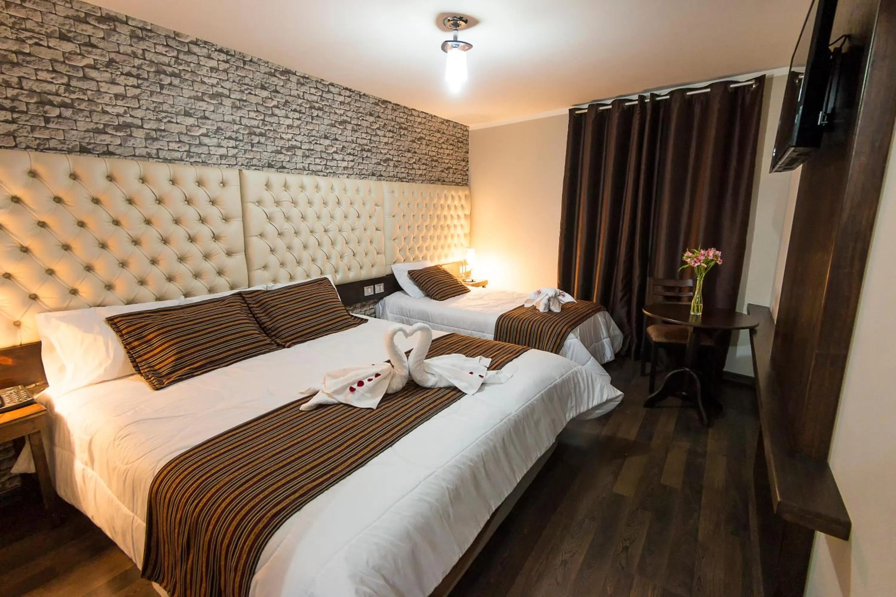 Bedroom, Bed in Ureta Hotel