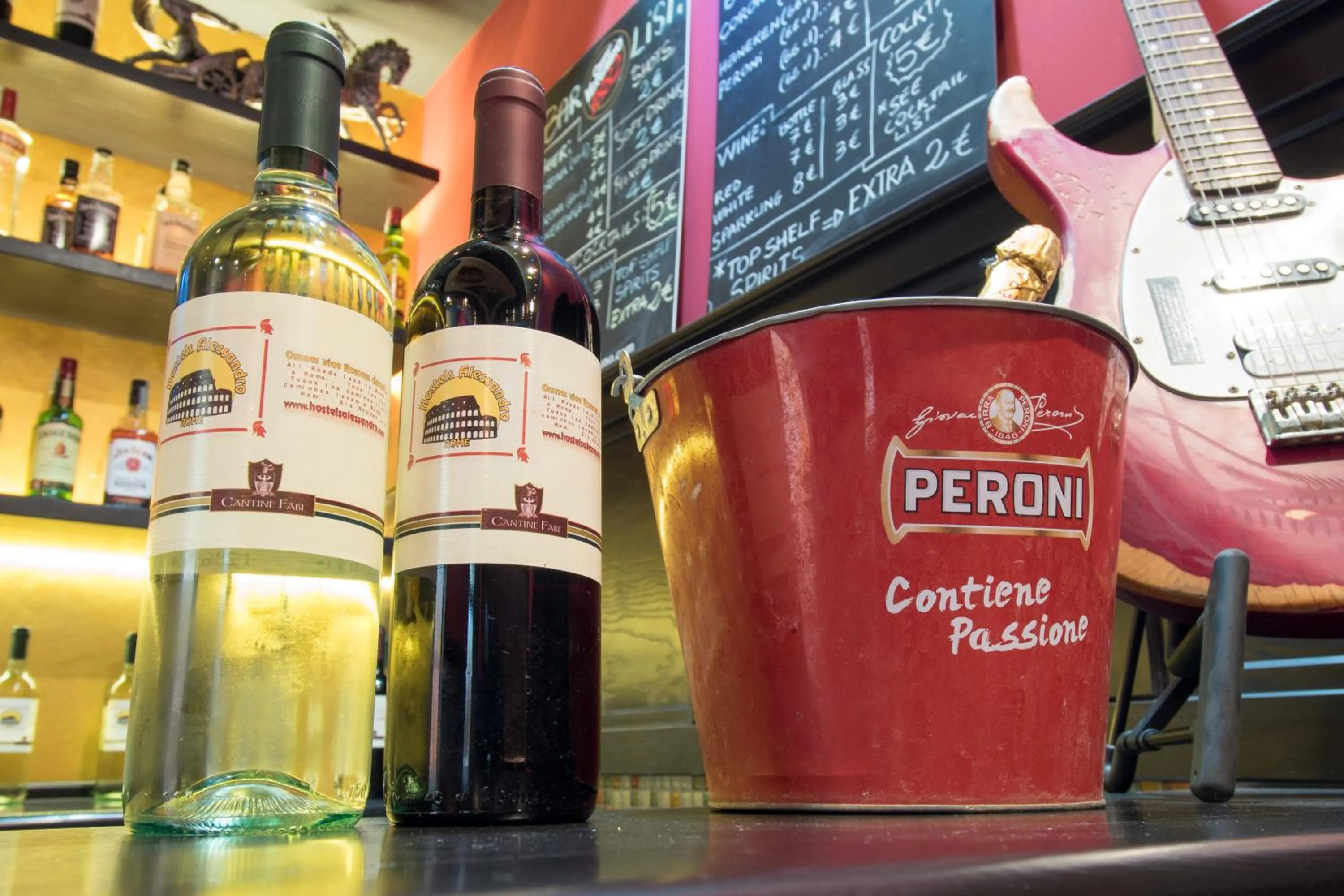 Lounge or bar in Alessandro Palace & Bar