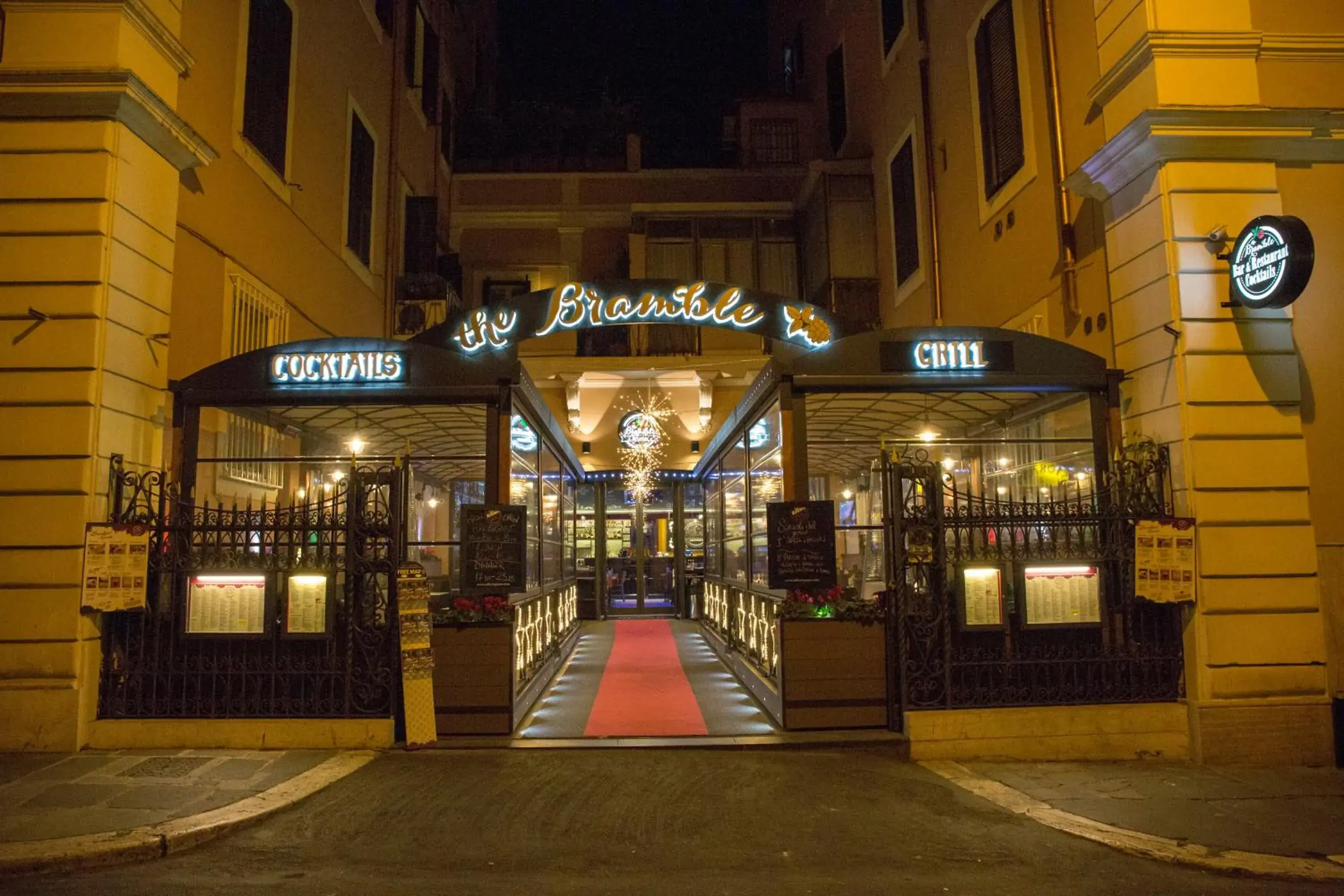 Restaurant/places to eat in Alessandro Palace & Bar Restaurant/places to eat in Alessandro Palace & Bar