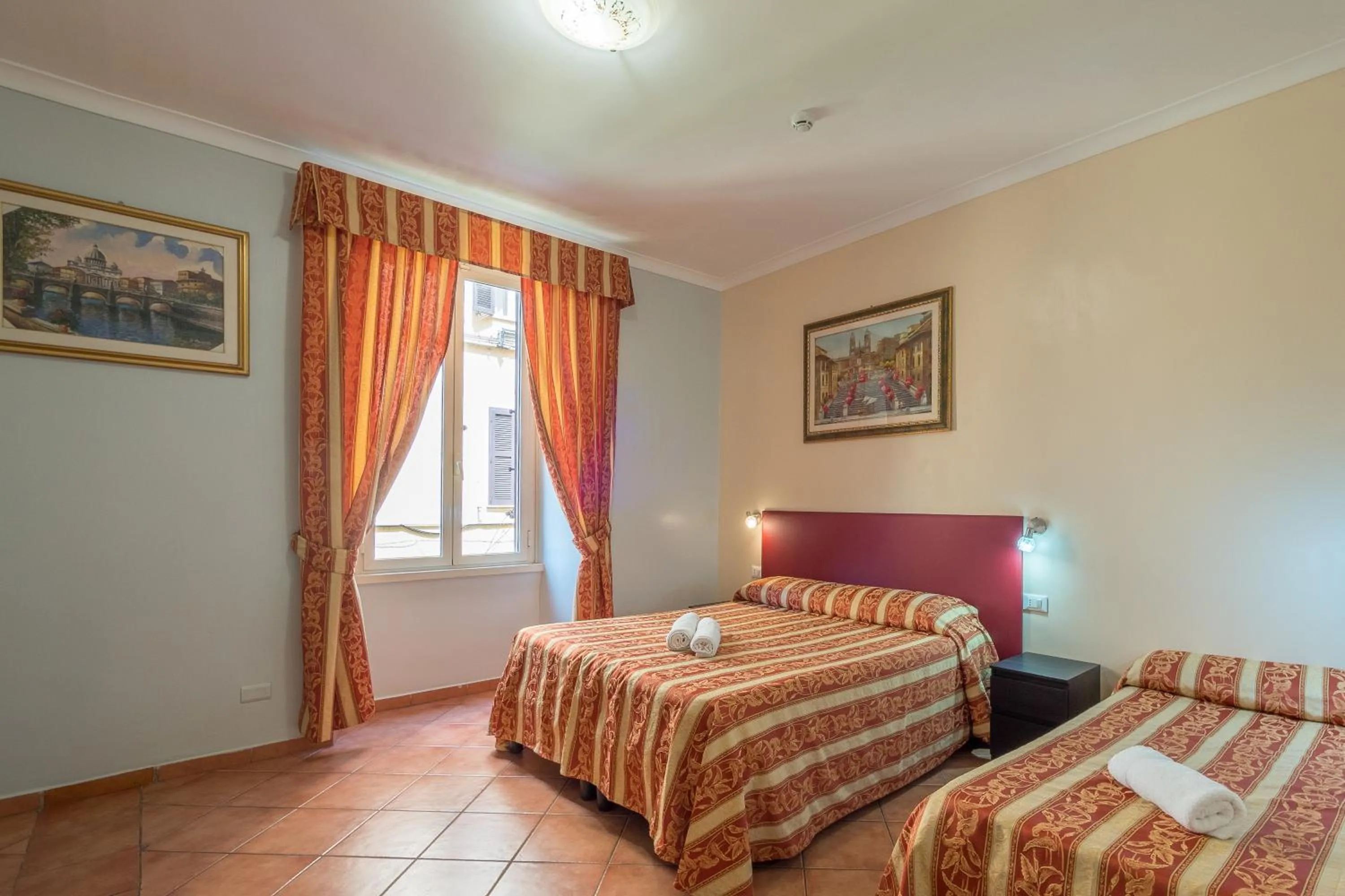 Bed in Alessandro Palace & Bar