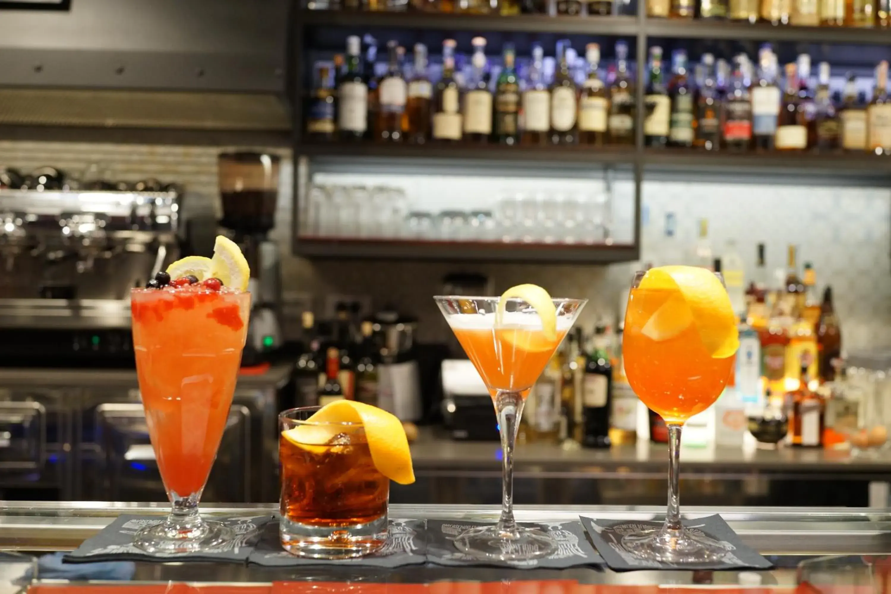 Lounge or bar in Alessandro Palace & Bar Lounge or bar in Alessandro Palace & Bar