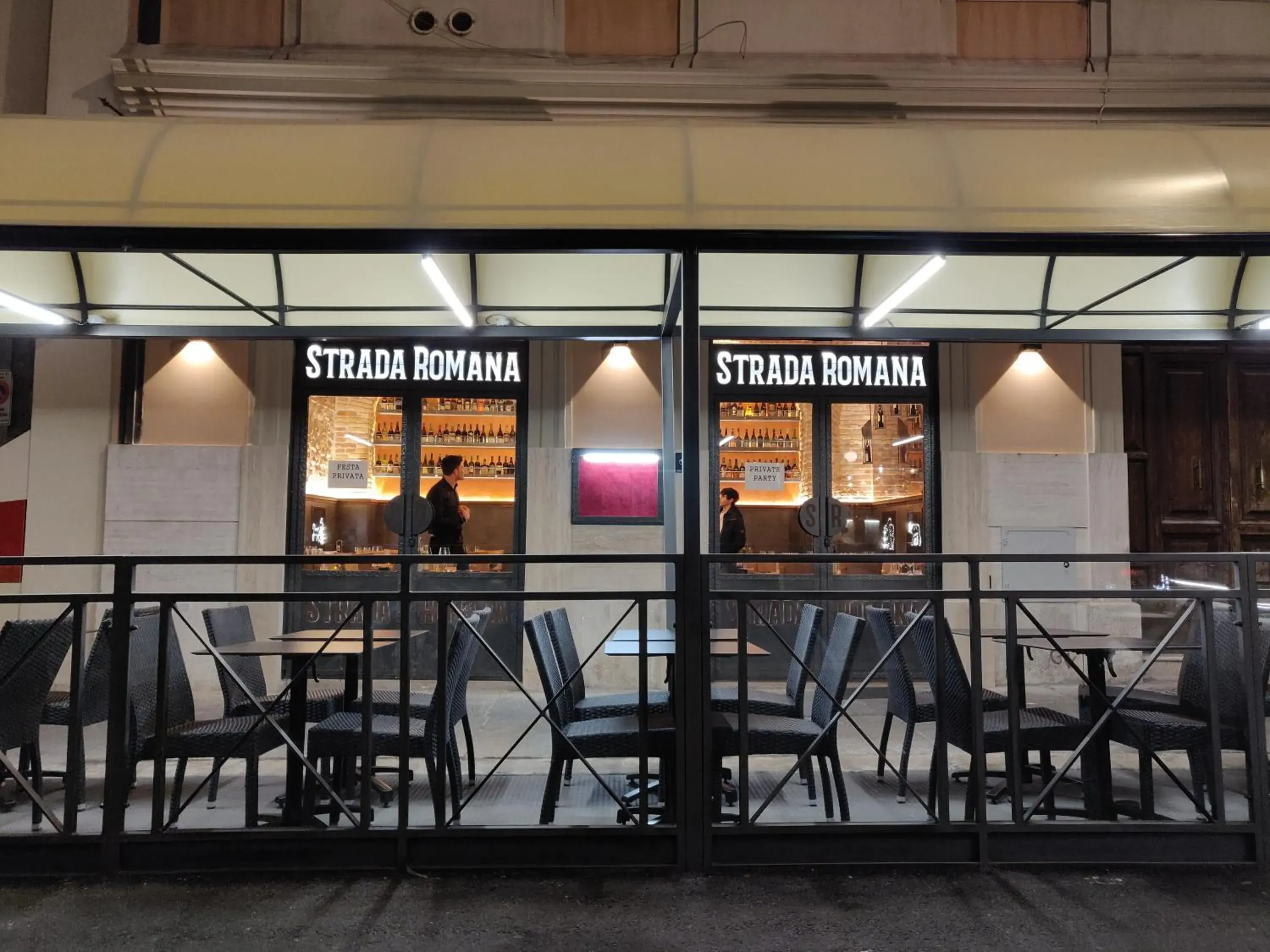 Restaurant/places to eat in Alessandro Palace & Bar Restaurant/places to eat in Alessandro Palace & Bar