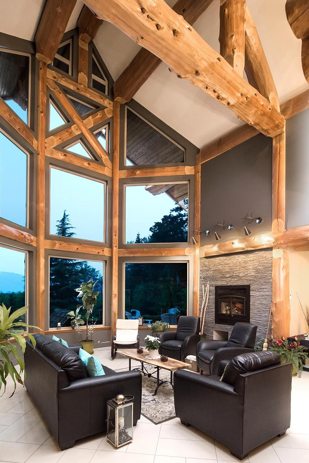 Seating area in The Rockwell-Harrison Guest Lodge