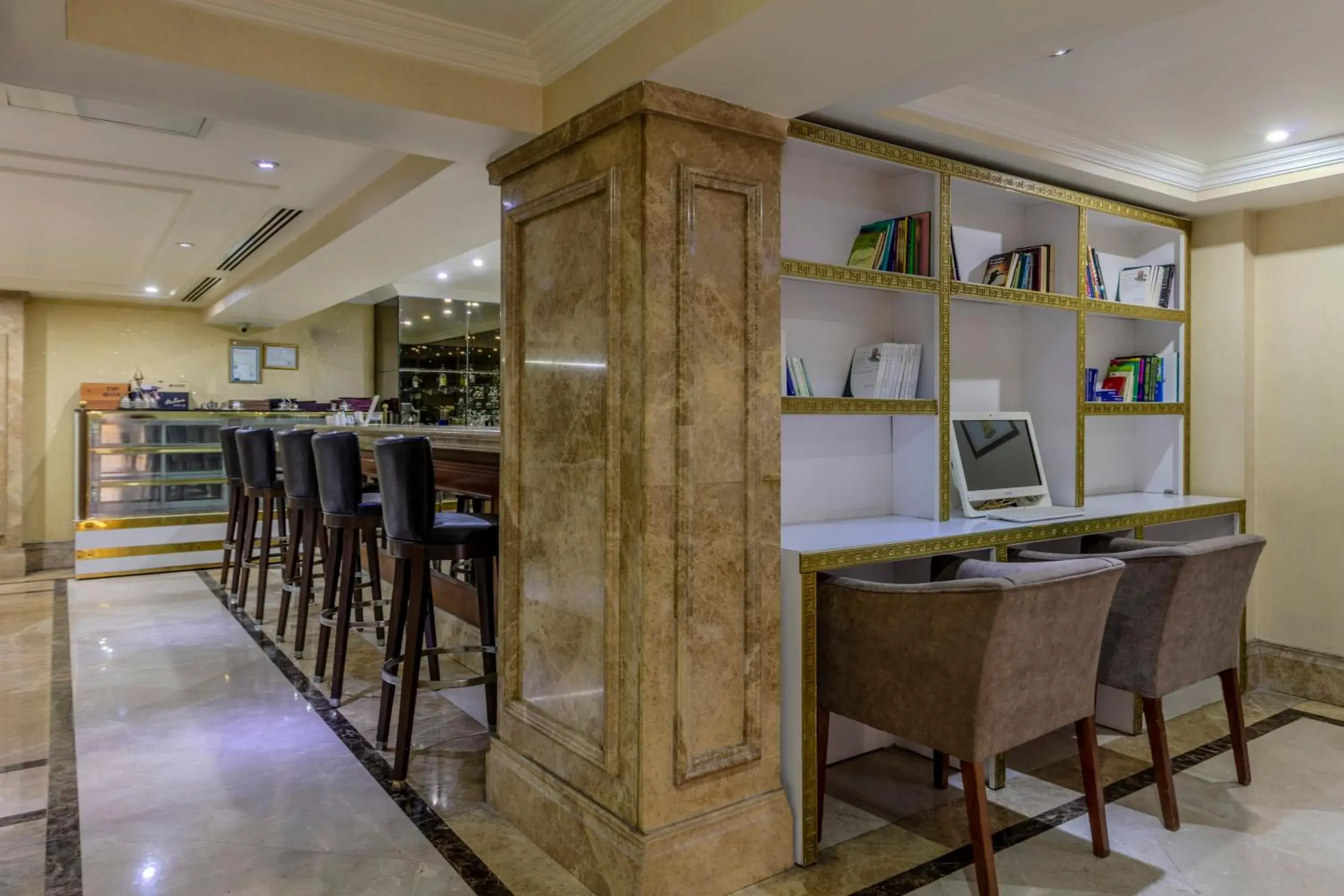 Lounge or bar in Tilia Hotel Lounge or bar in Tilia Hotel