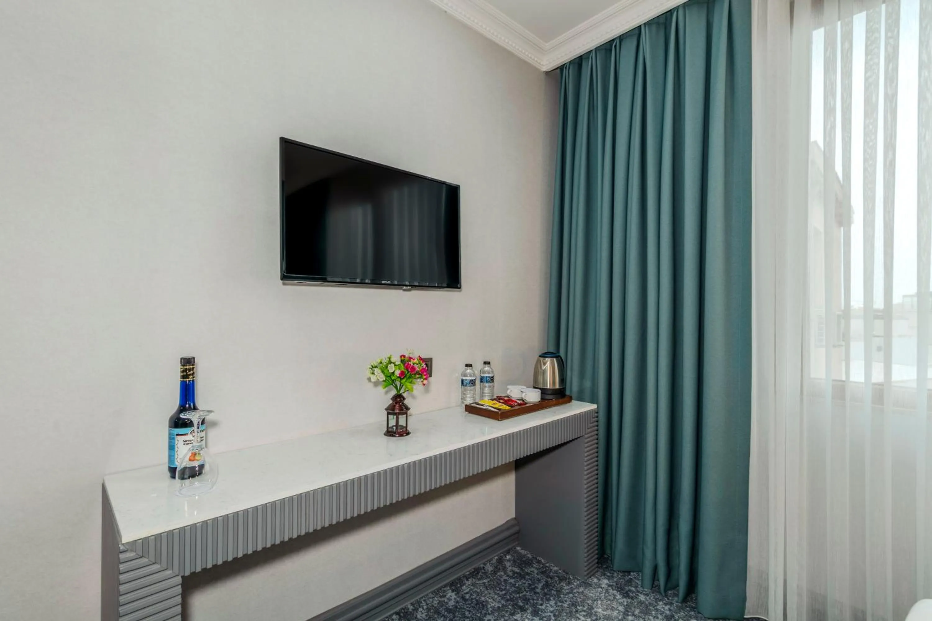 TV and multimedia in Tilia Hotel