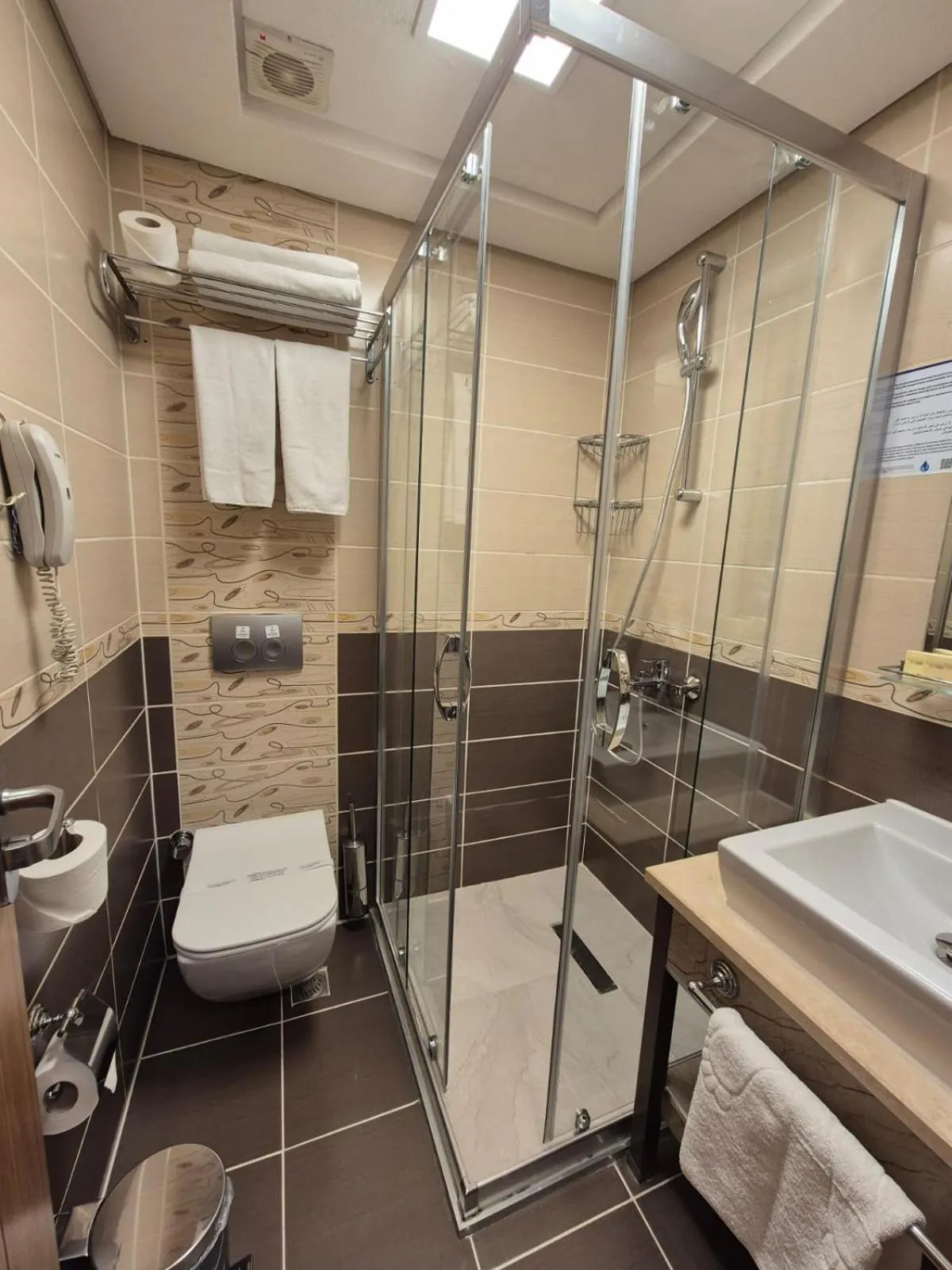 Shower in İstanbul Trend Hotel Old City