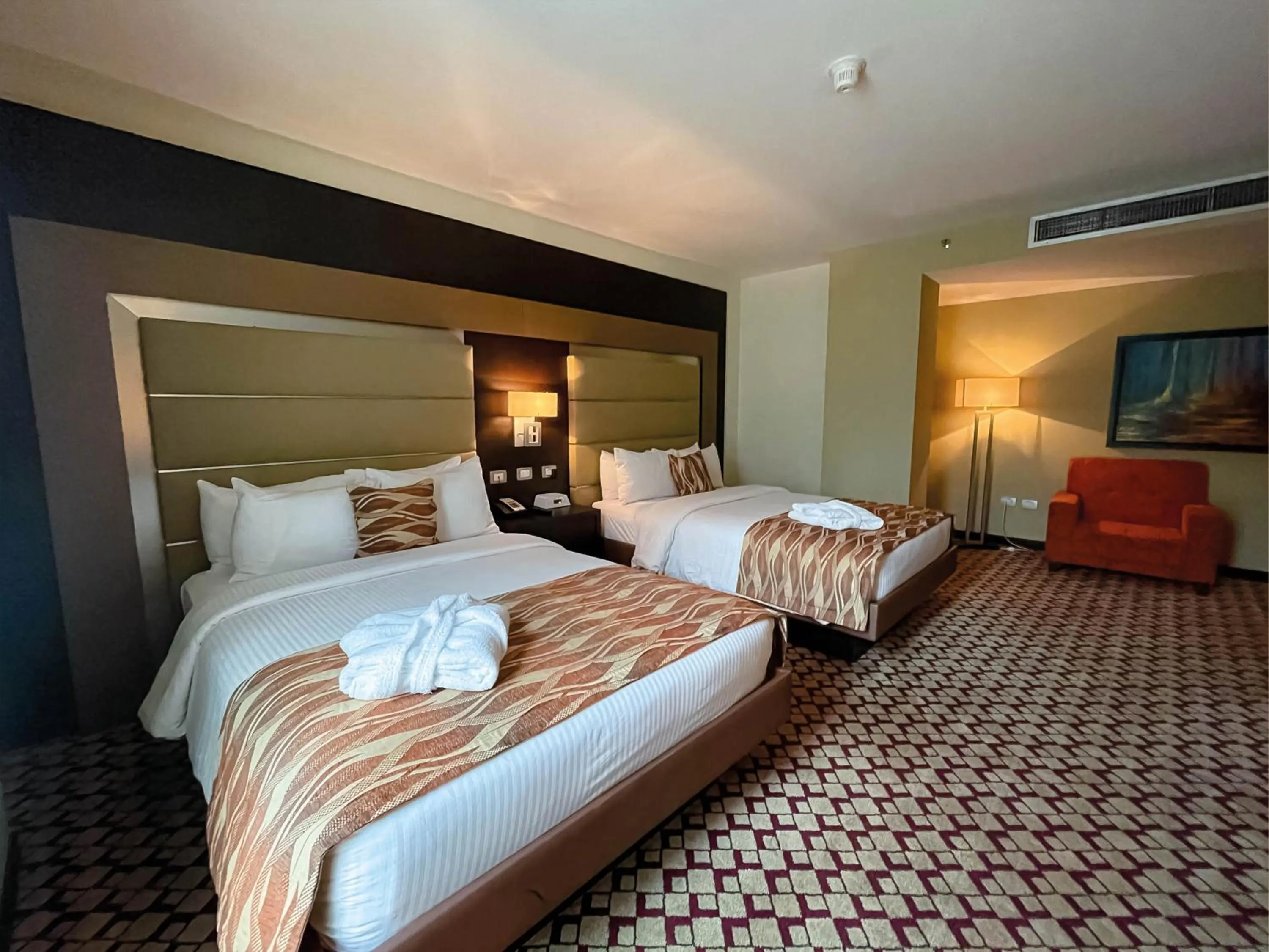 Bed in Waldorf Hotel