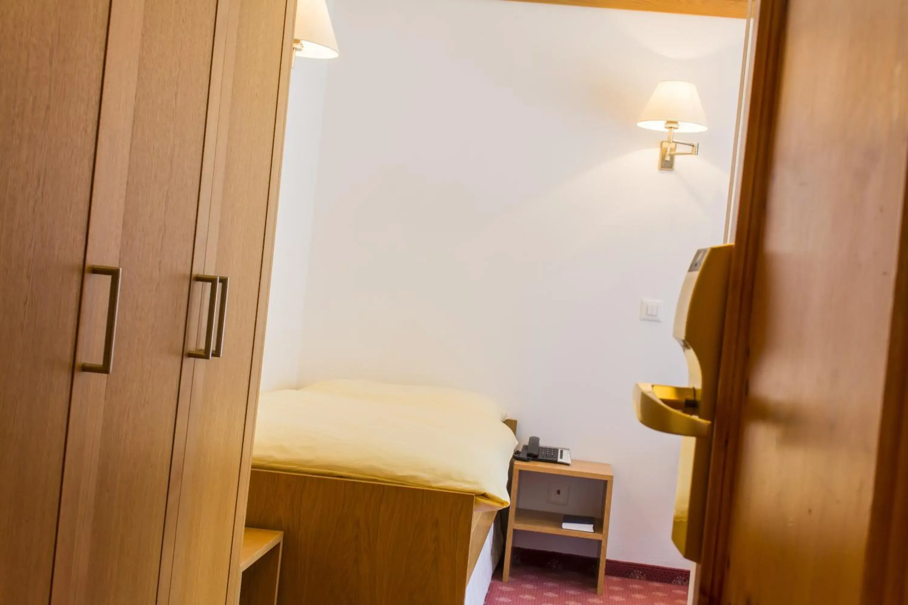 Single Room - single occupancy in Hotel Excelsior Single Room - single occupancy in Hotel Excelsior