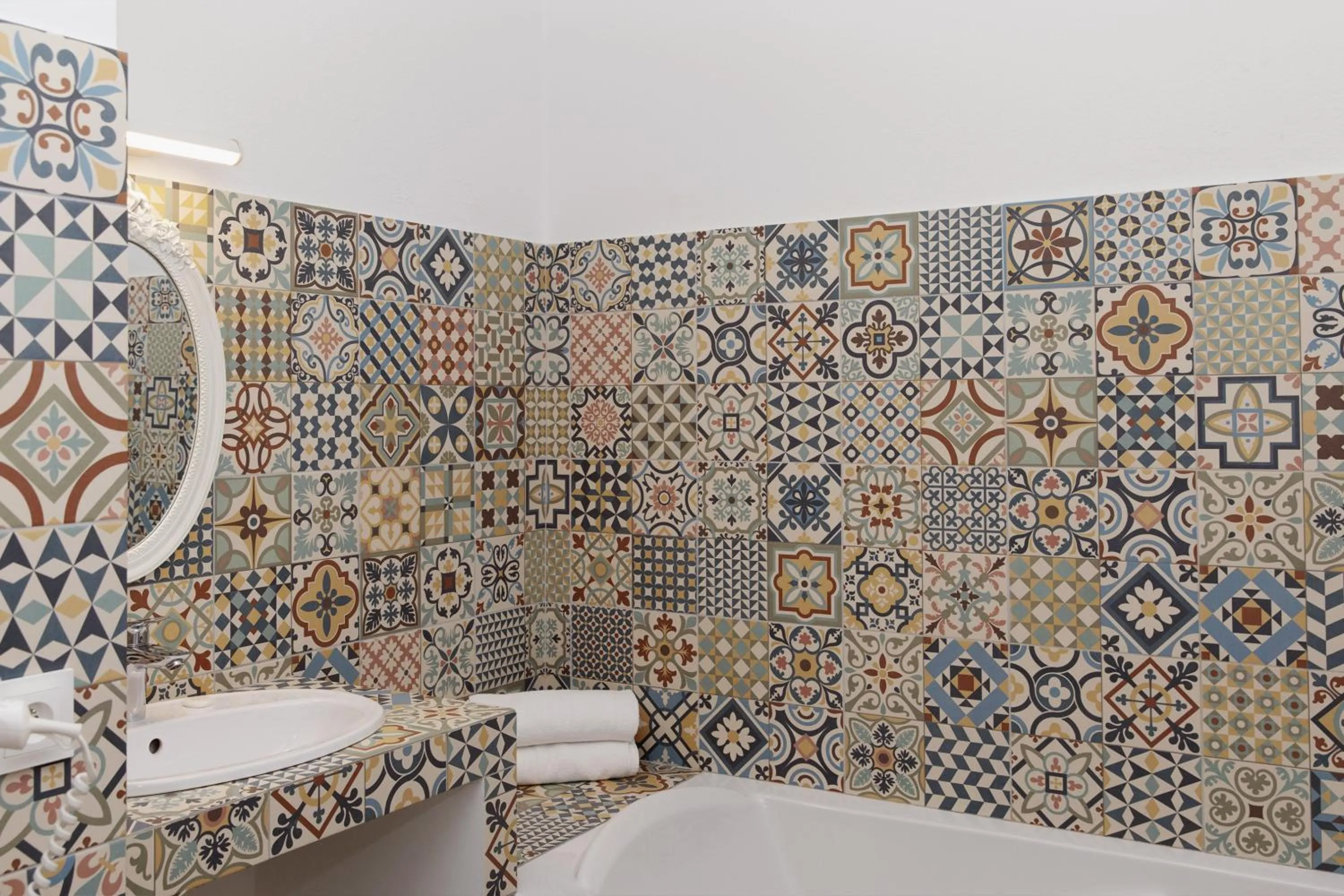 Bathroom in Coq Hotel