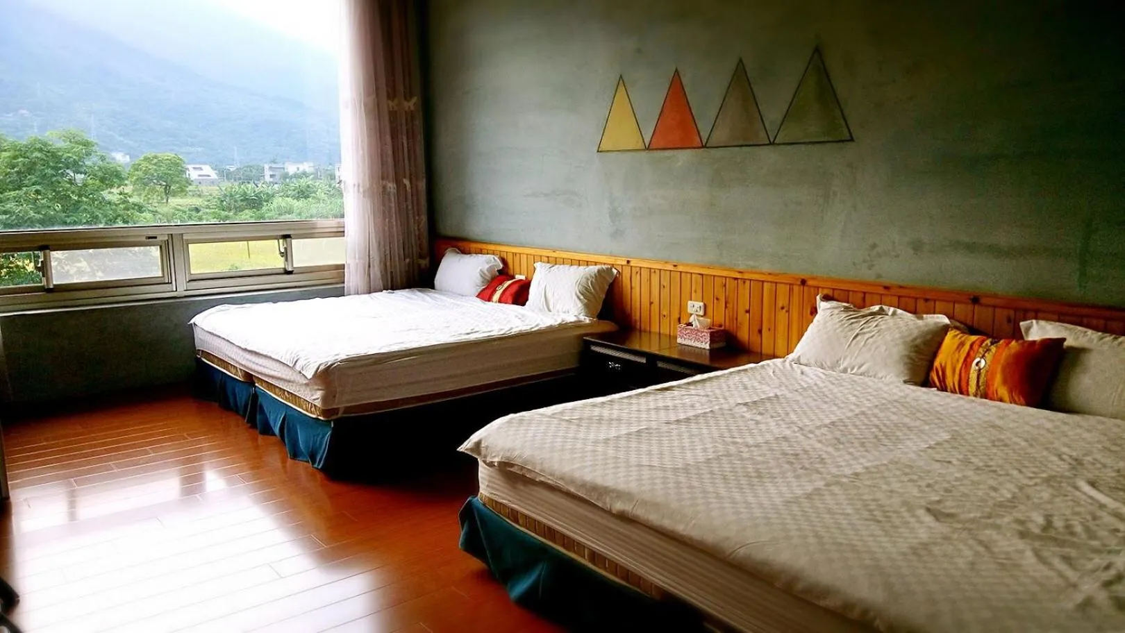 Photo of the whole room, Bed in Ying Tian Ye Homestay