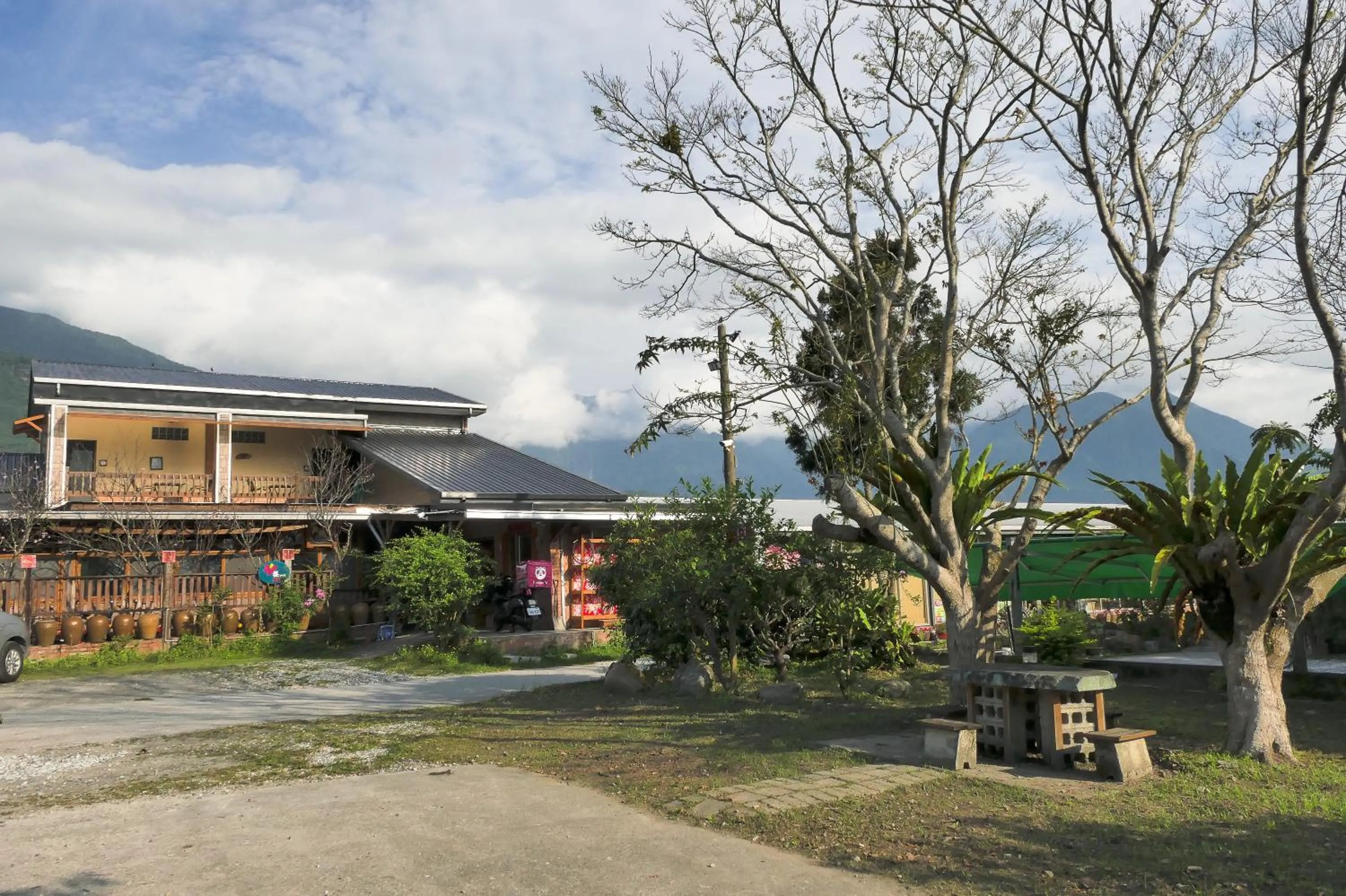 Property building in Ying Tian Ye Homestay