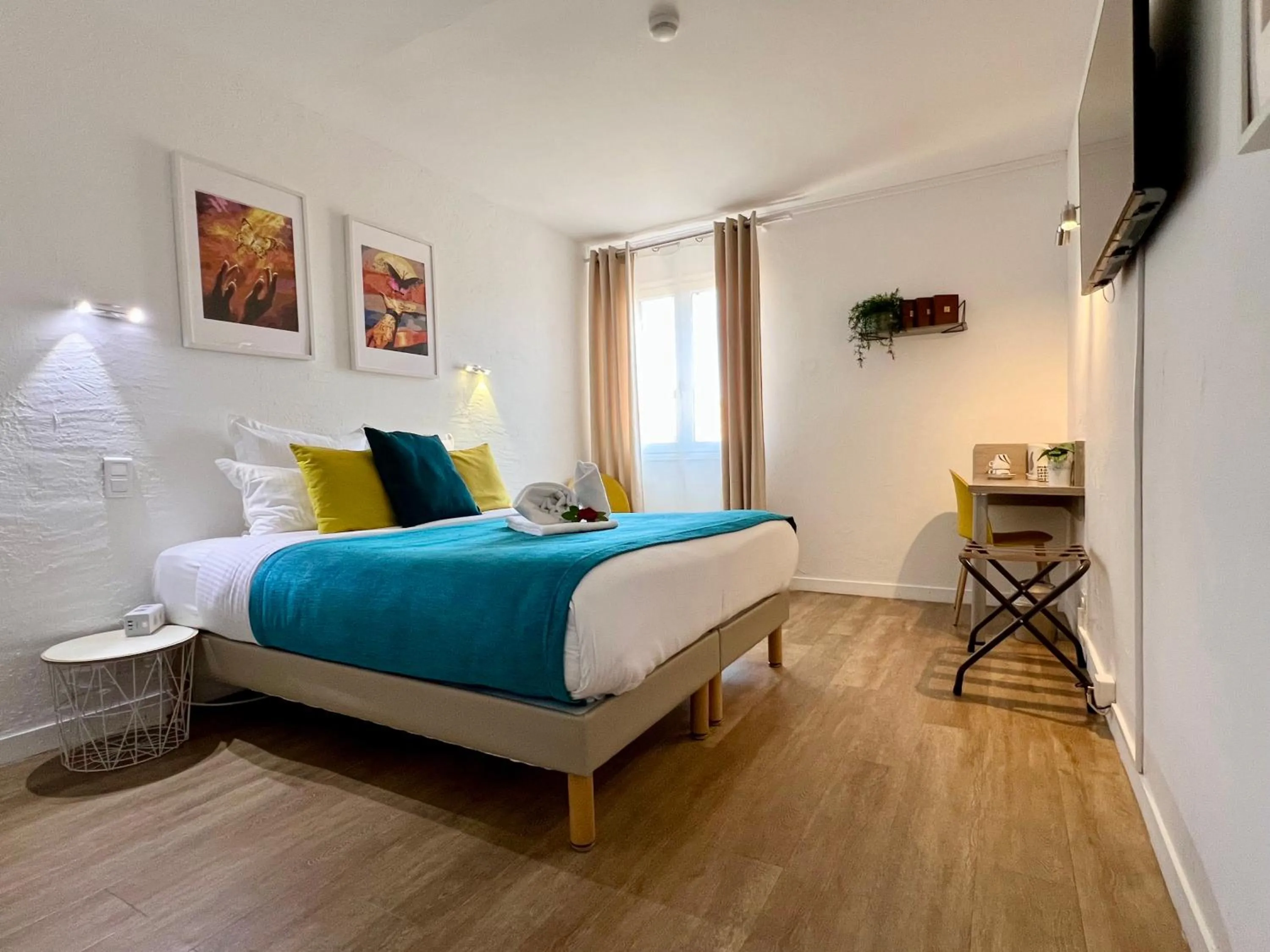 Superior Double Room with Village View  in Hotel L'Escapade