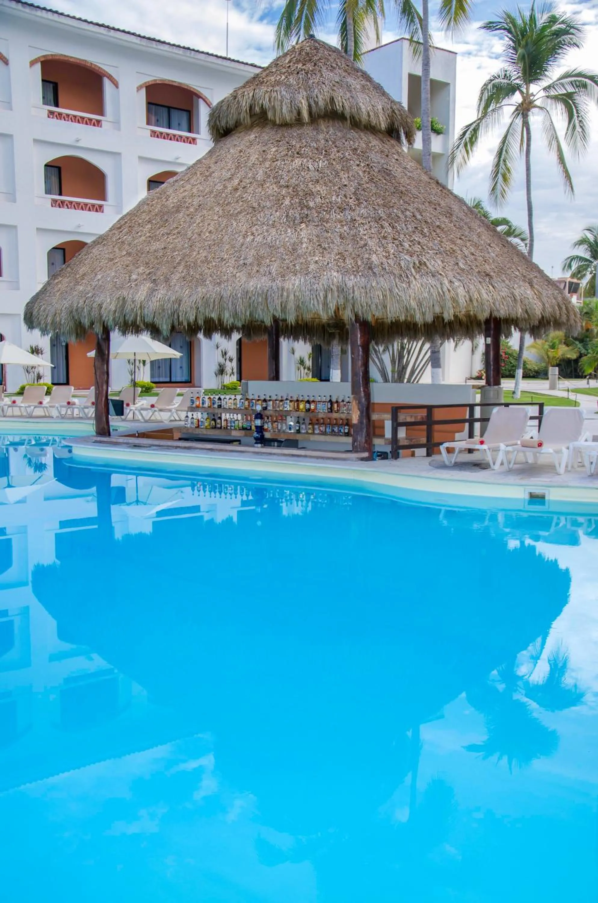 Alcoholic drinks in Plaza Pelicanos Club Beach Resort All Inclusive