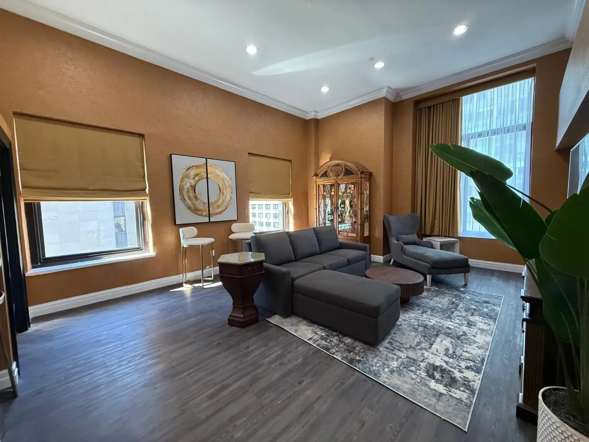 The Manhattan Club The Manhattan Club