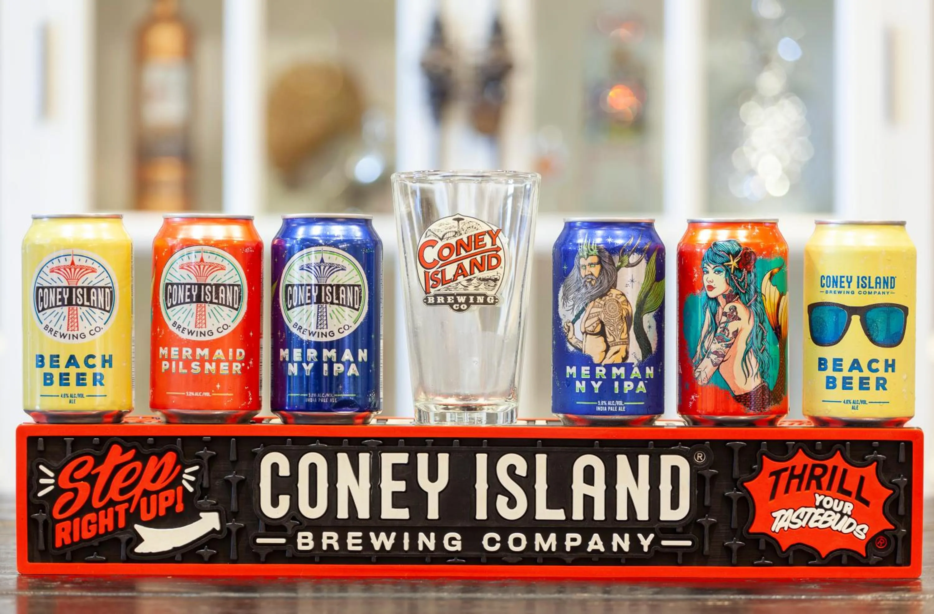 Alcoholic drinks in The Manhattan Club