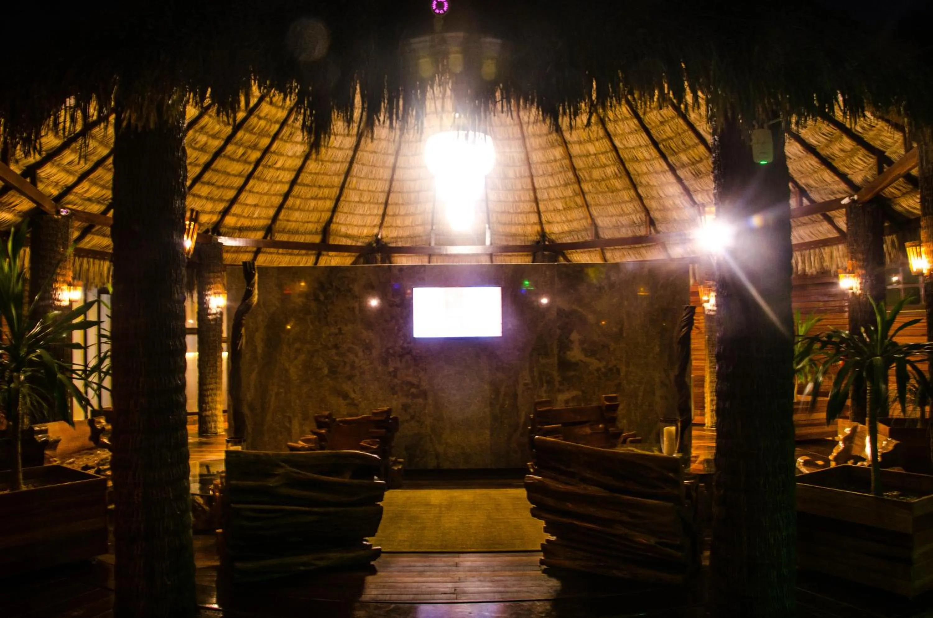 Communal lounge/ TV room in Long Beach