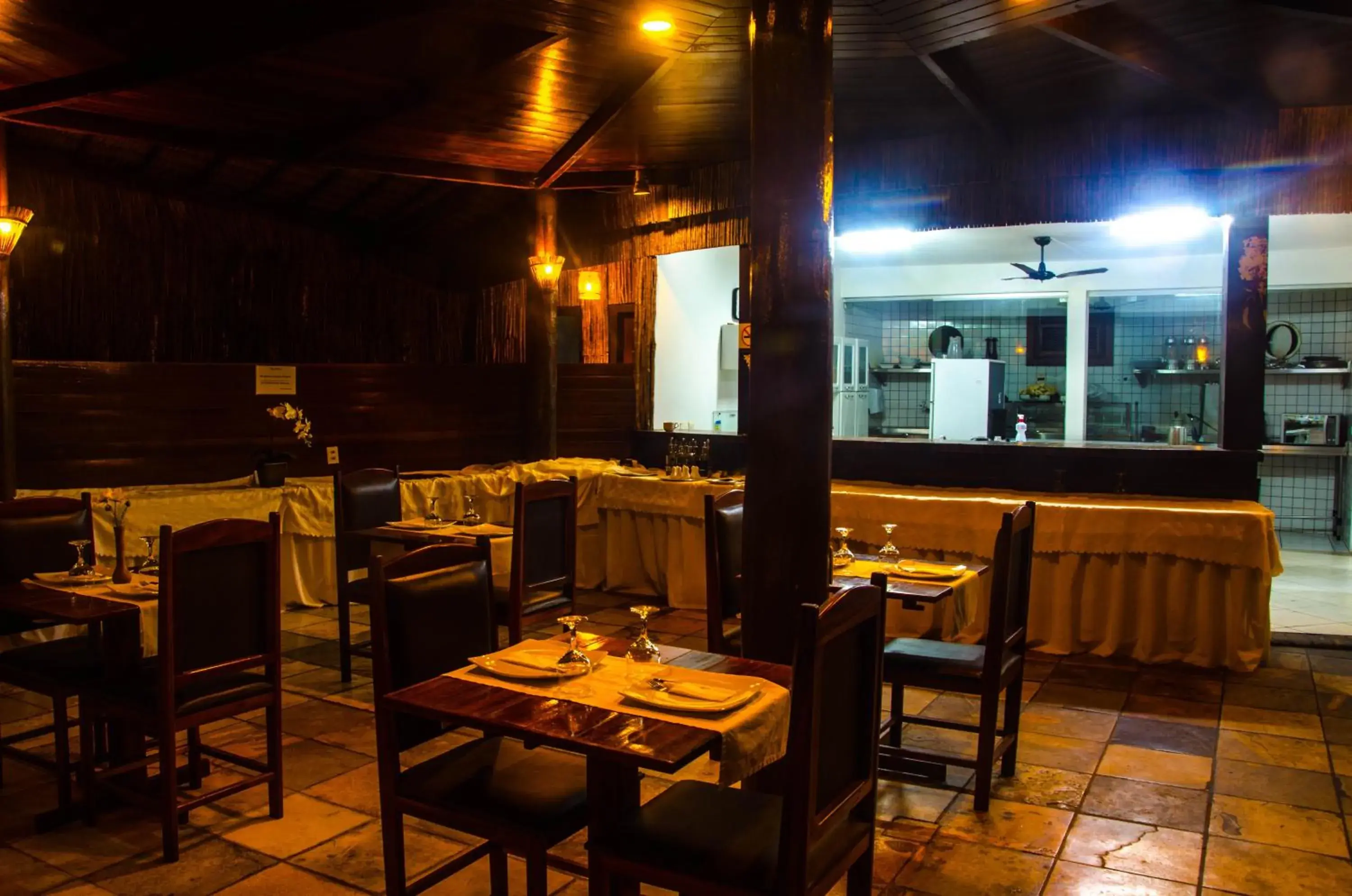 Restaurant/places to eat in Long Beach Restaurant/places to eat in Long Beach