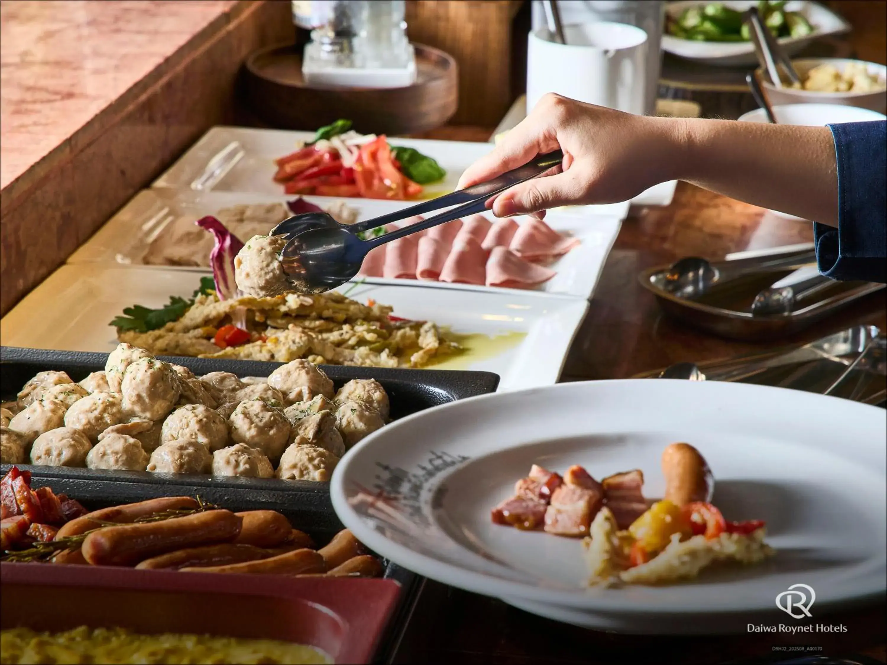 Buffet breakfast in Daiwa Roynet Hotel Tokyo Osaki Buffet breakfast in Daiwa Roynet Hotel Tokyo Osaki