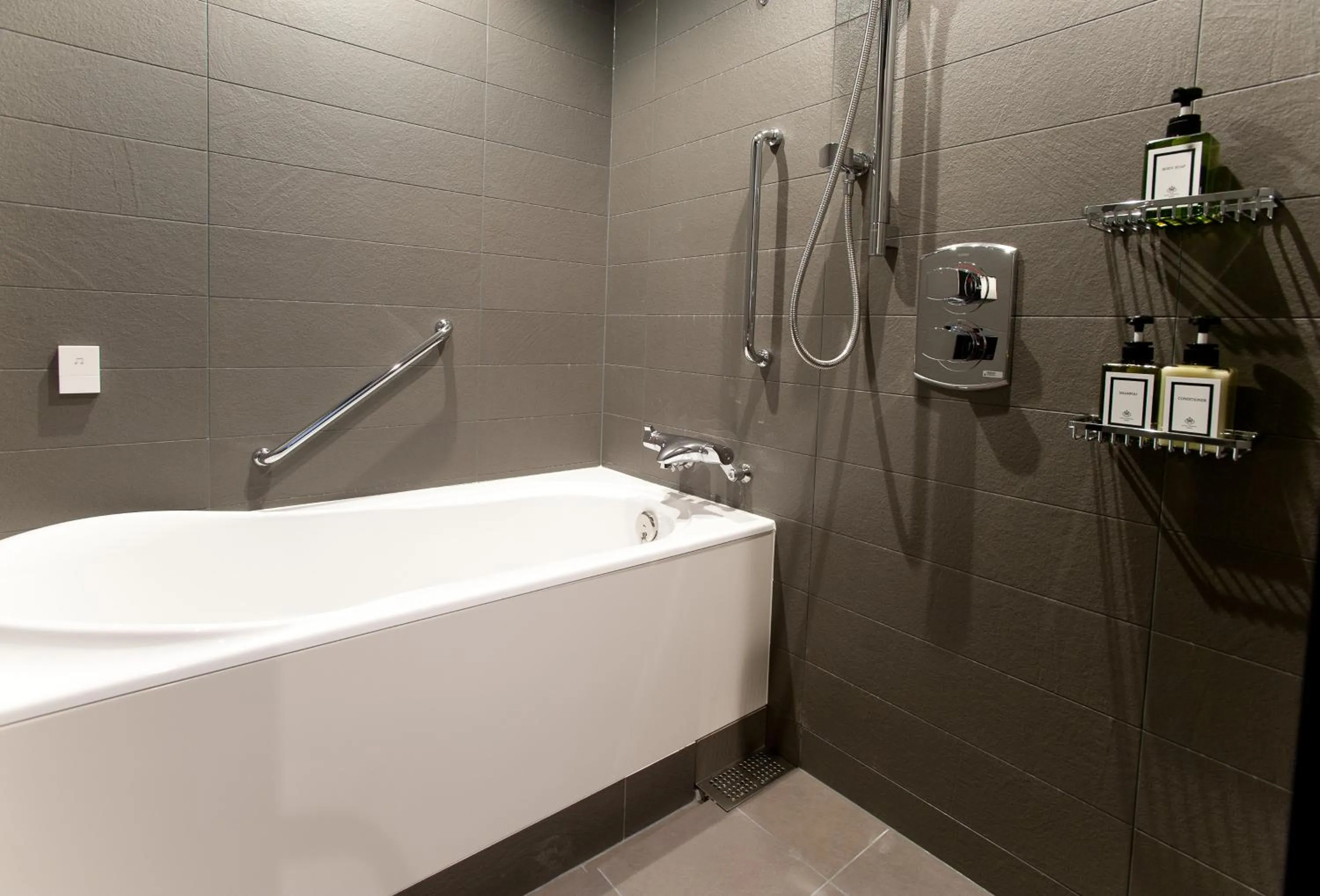 Bathroom in Hotel Granvia Osaka-JR Hotel Group
