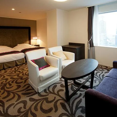 Photo of the whole room, Bed in Hotel Granvia Osaka-JR Hotel Group