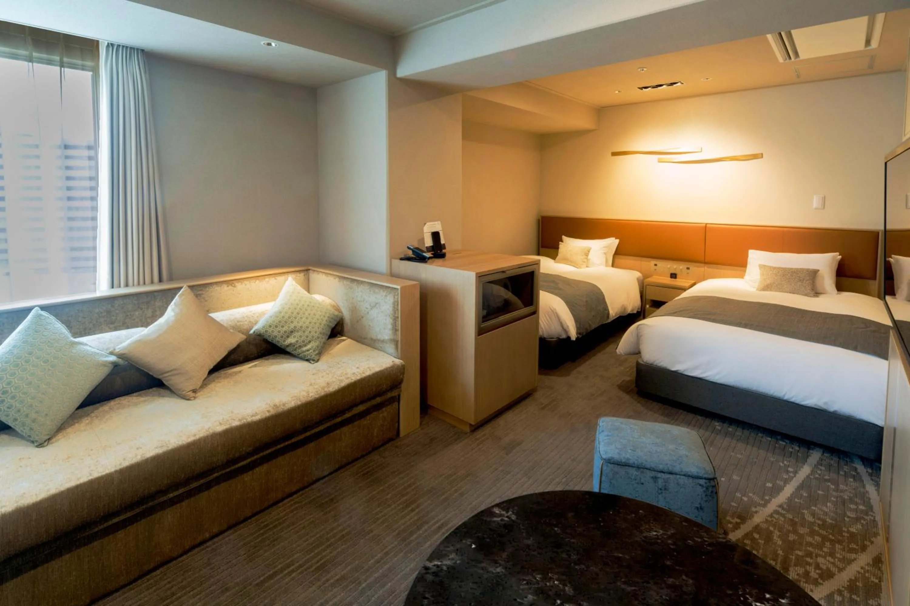 Bed in Hotel Granvia Osaka-JR Hotel Group