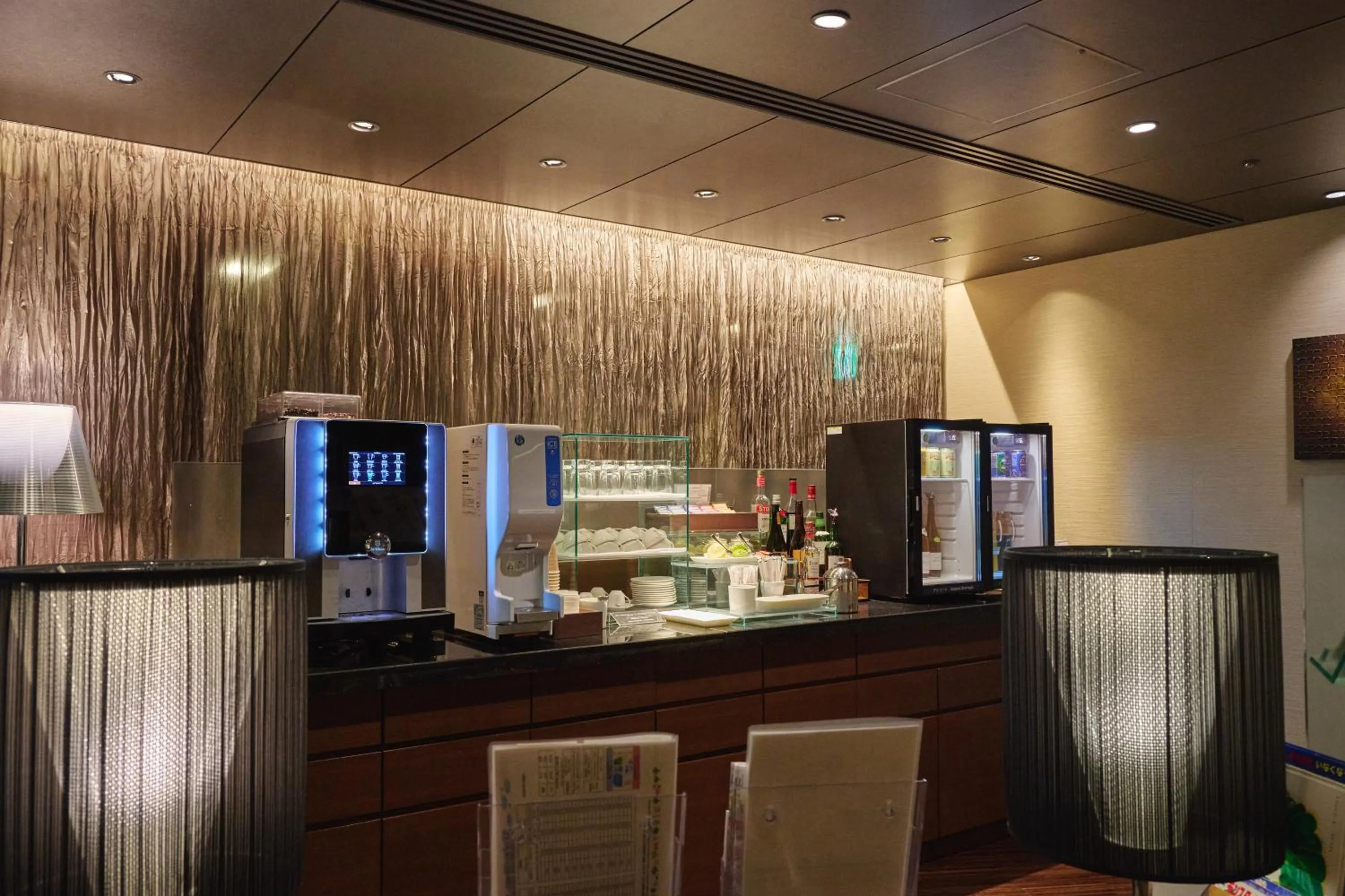 Lounge or bar in Hotel Granvia Osaka-JR Hotel Group