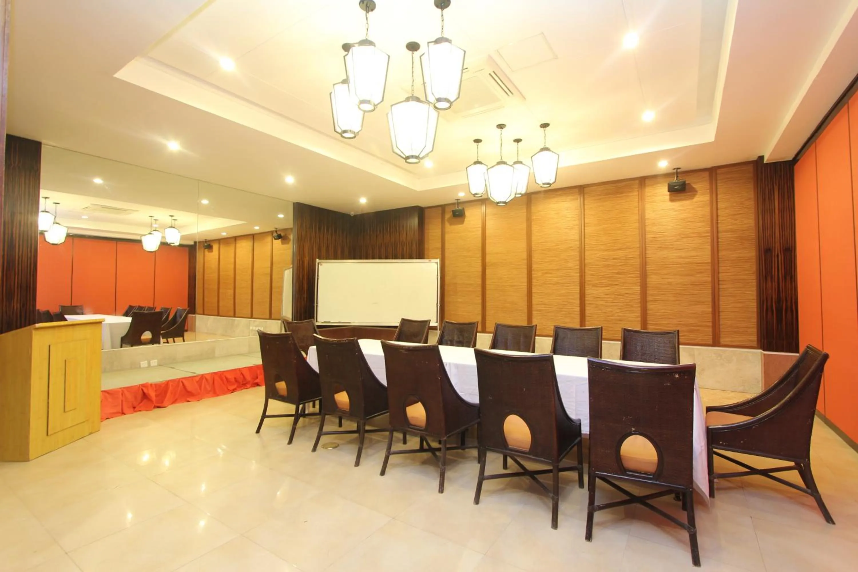 Banquet/Function facilities in Crown Regency Beach Resort