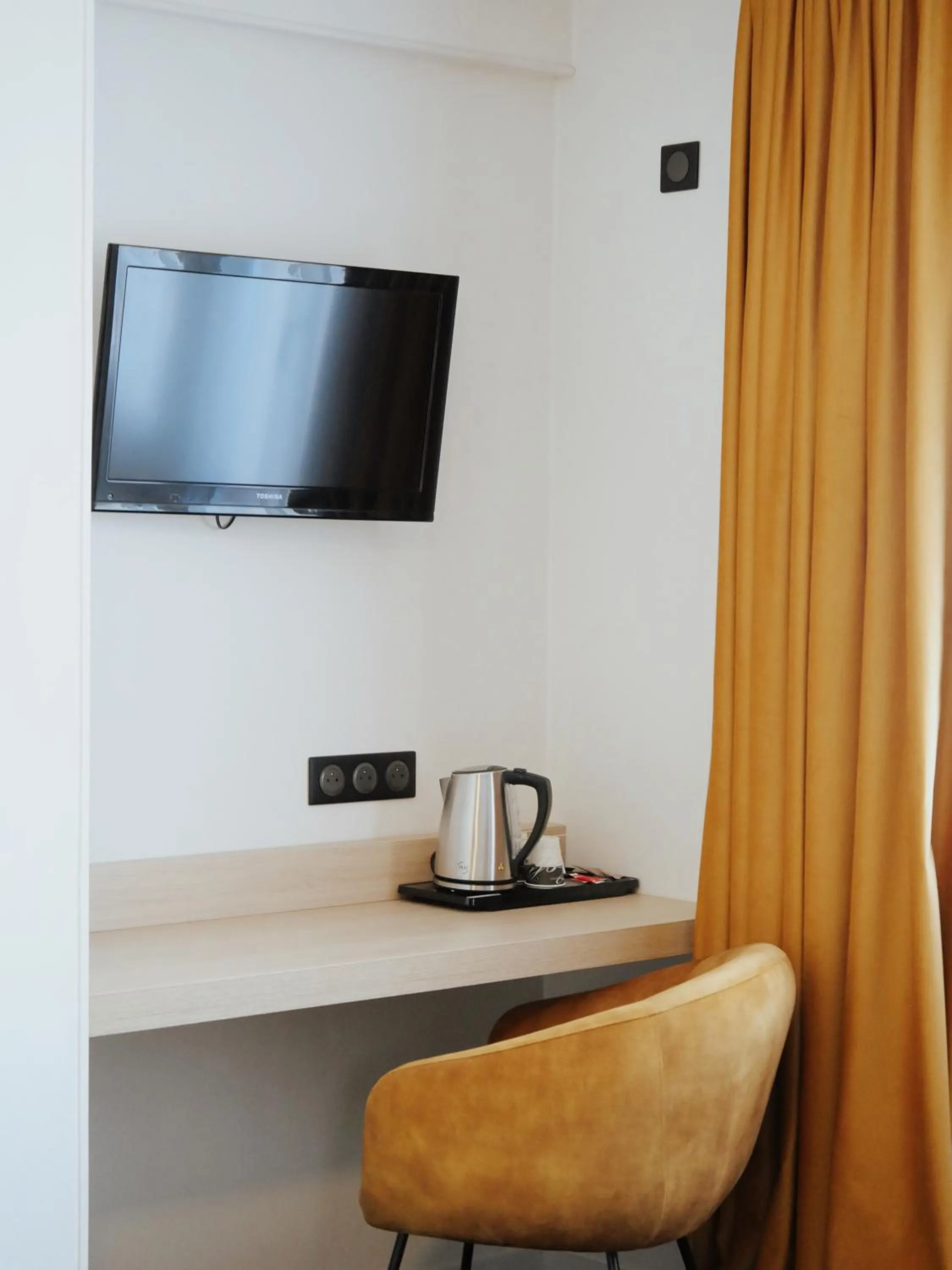 Bedroom in Logis Le Clos Deauville Saint Gatien
