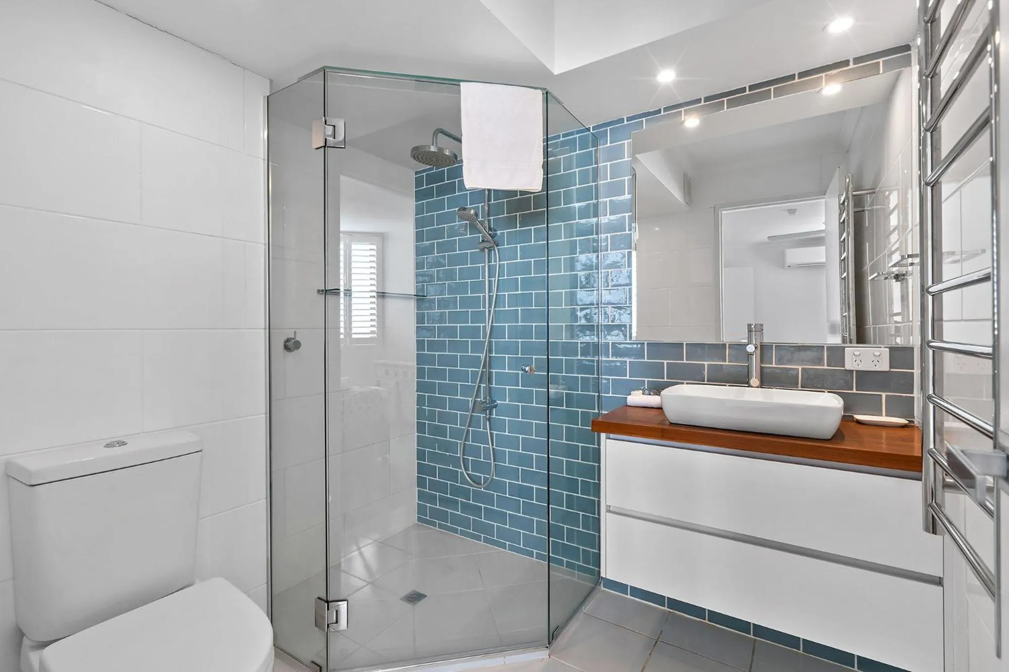 Shower in Seaview Resort