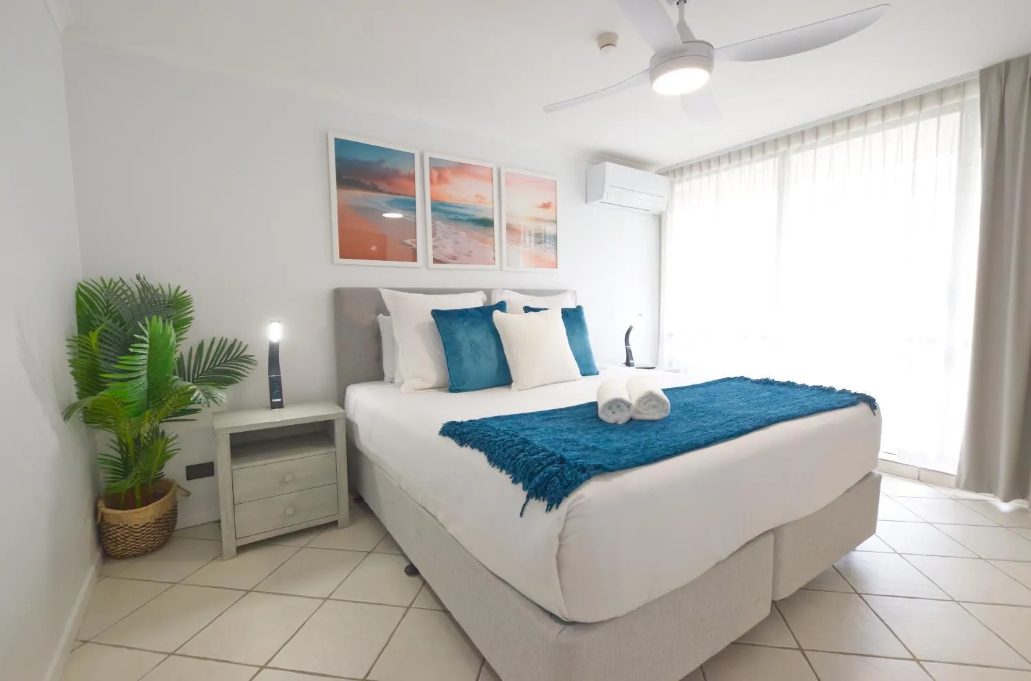 Bedroom, Bed in Seaview Resort