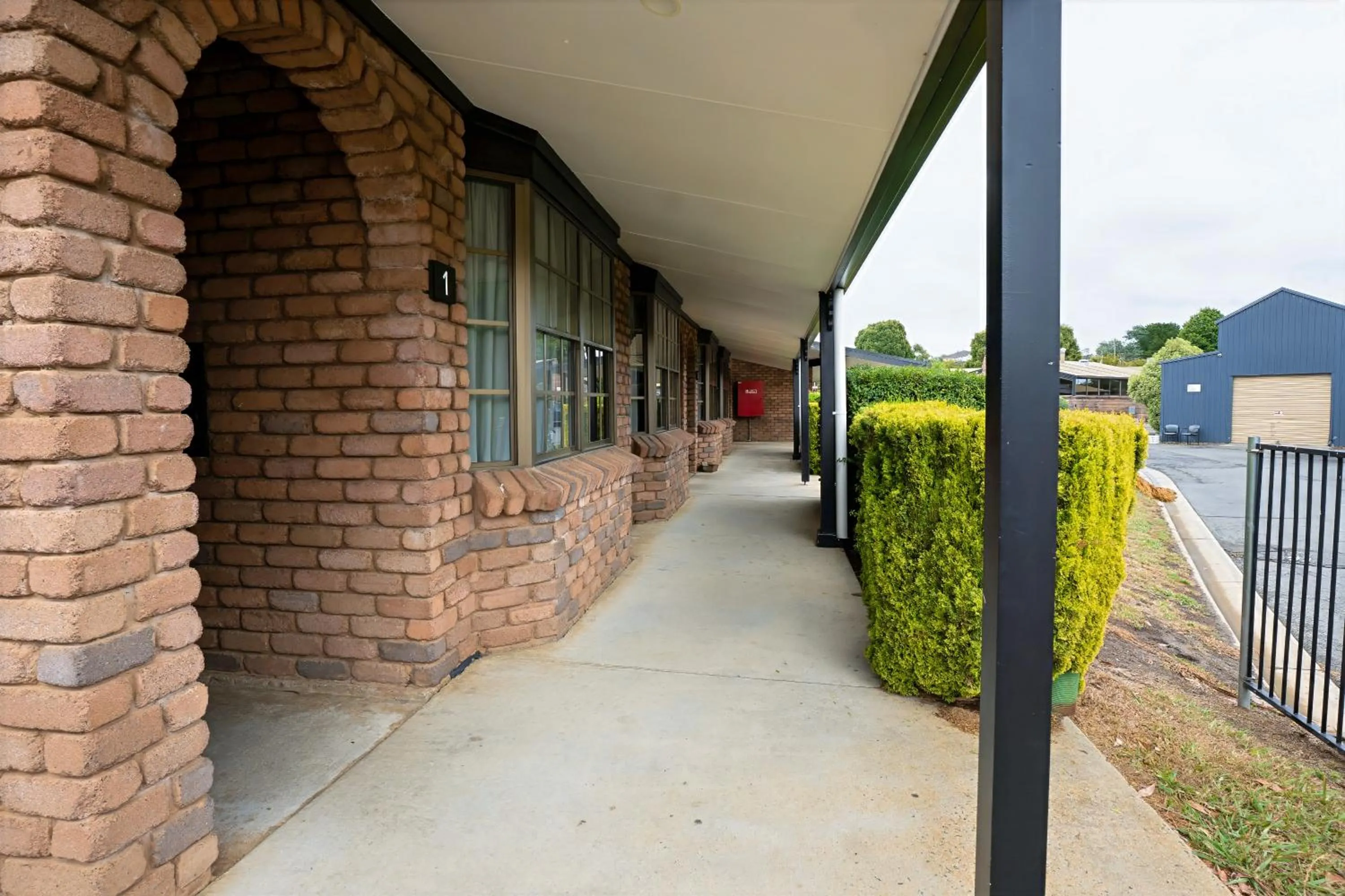 Property building in Olde Tudor Hotel