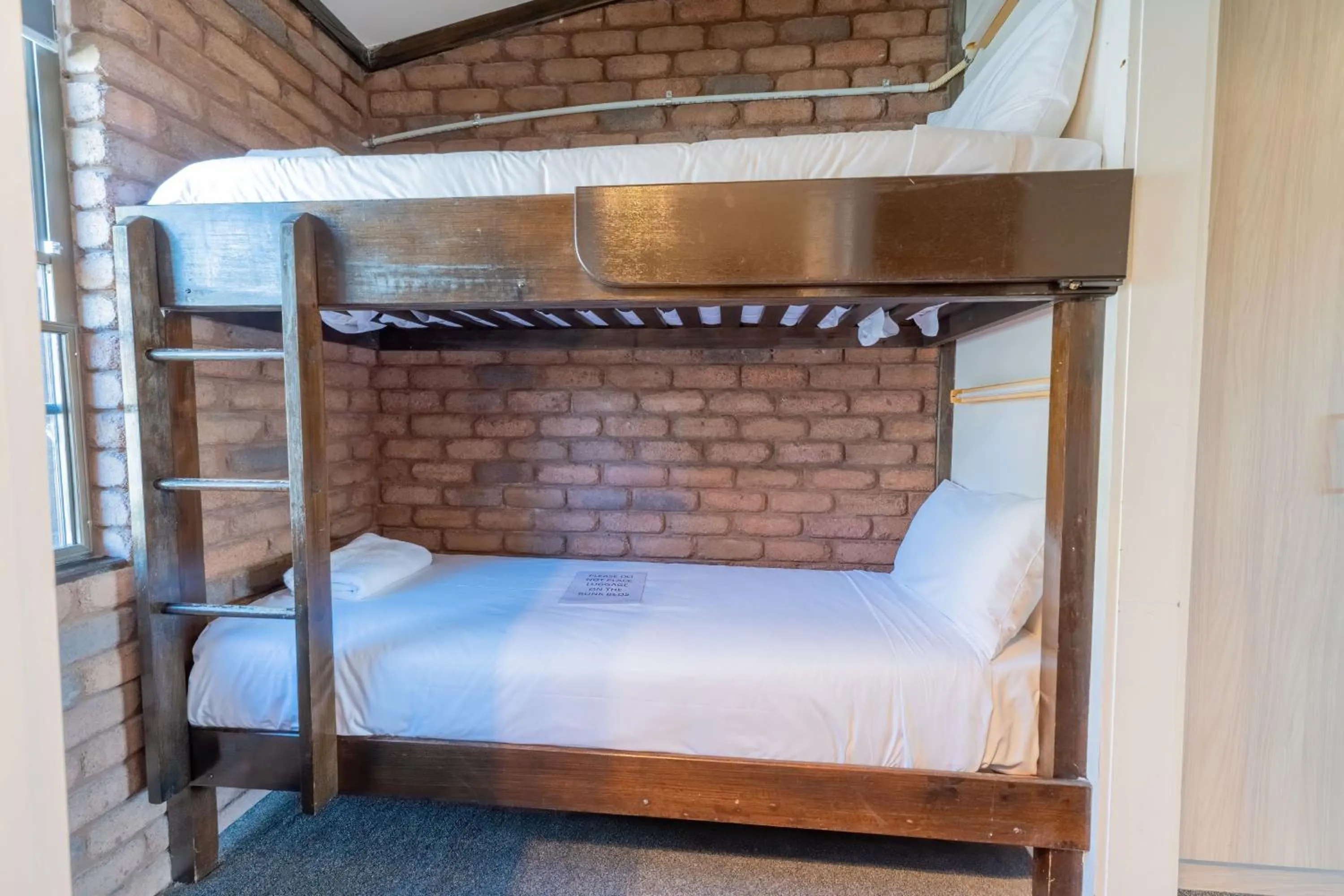 Bed in Olde Tudor Hotel