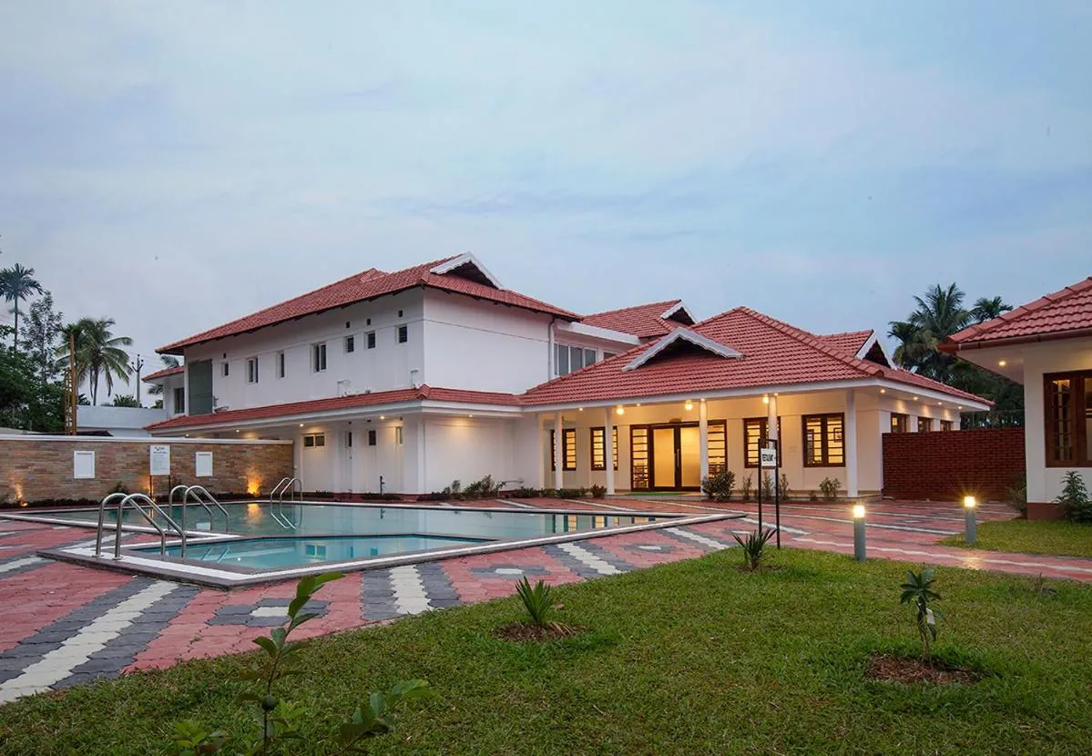 Property building in Le Coffee Resort