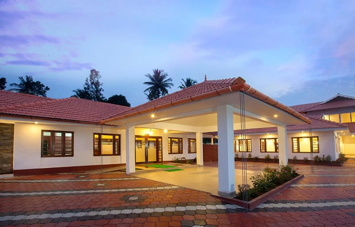 Facade/entrance in Le Coffee Resort