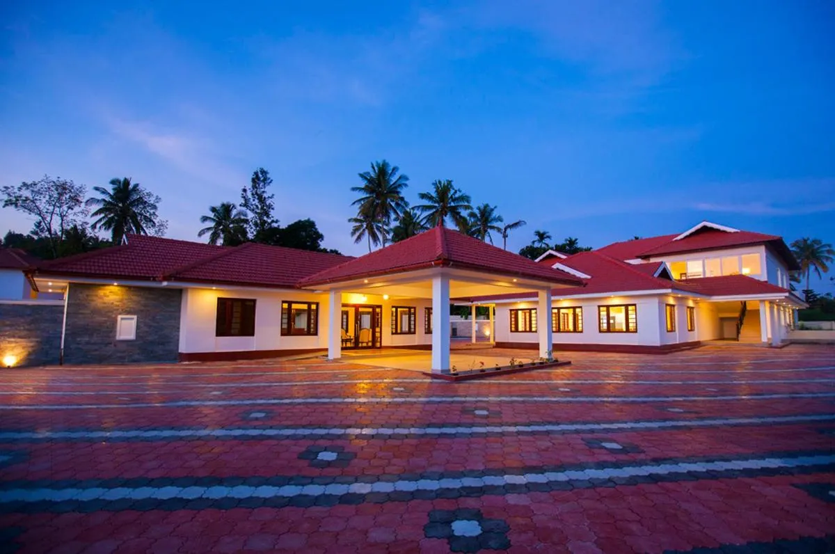 Facade/entrance in Le Coffee Resort
