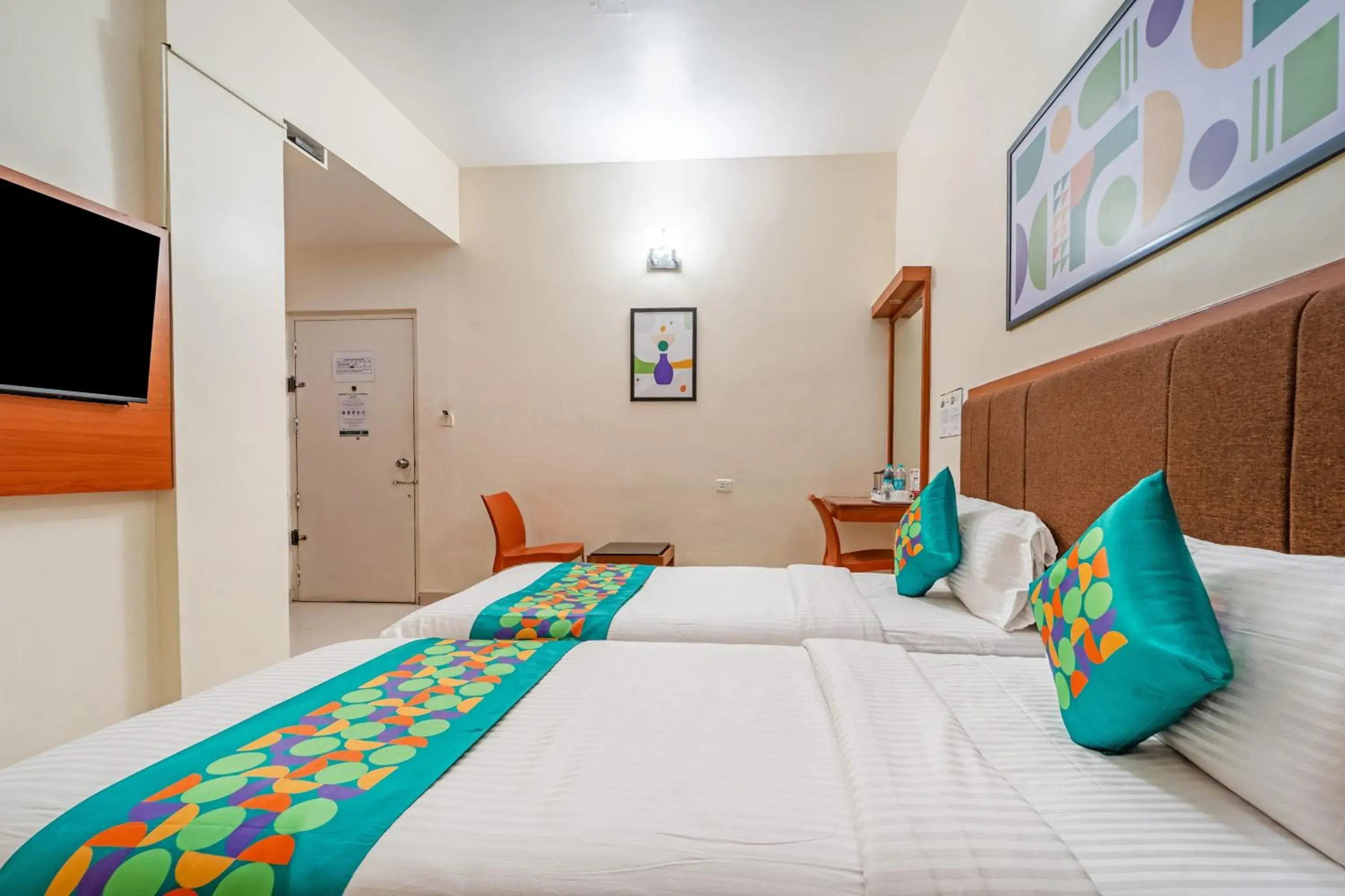 Bedroom, Bed in Treebo Sam Residency Bedroom, Bed in Treebo Sam Residency