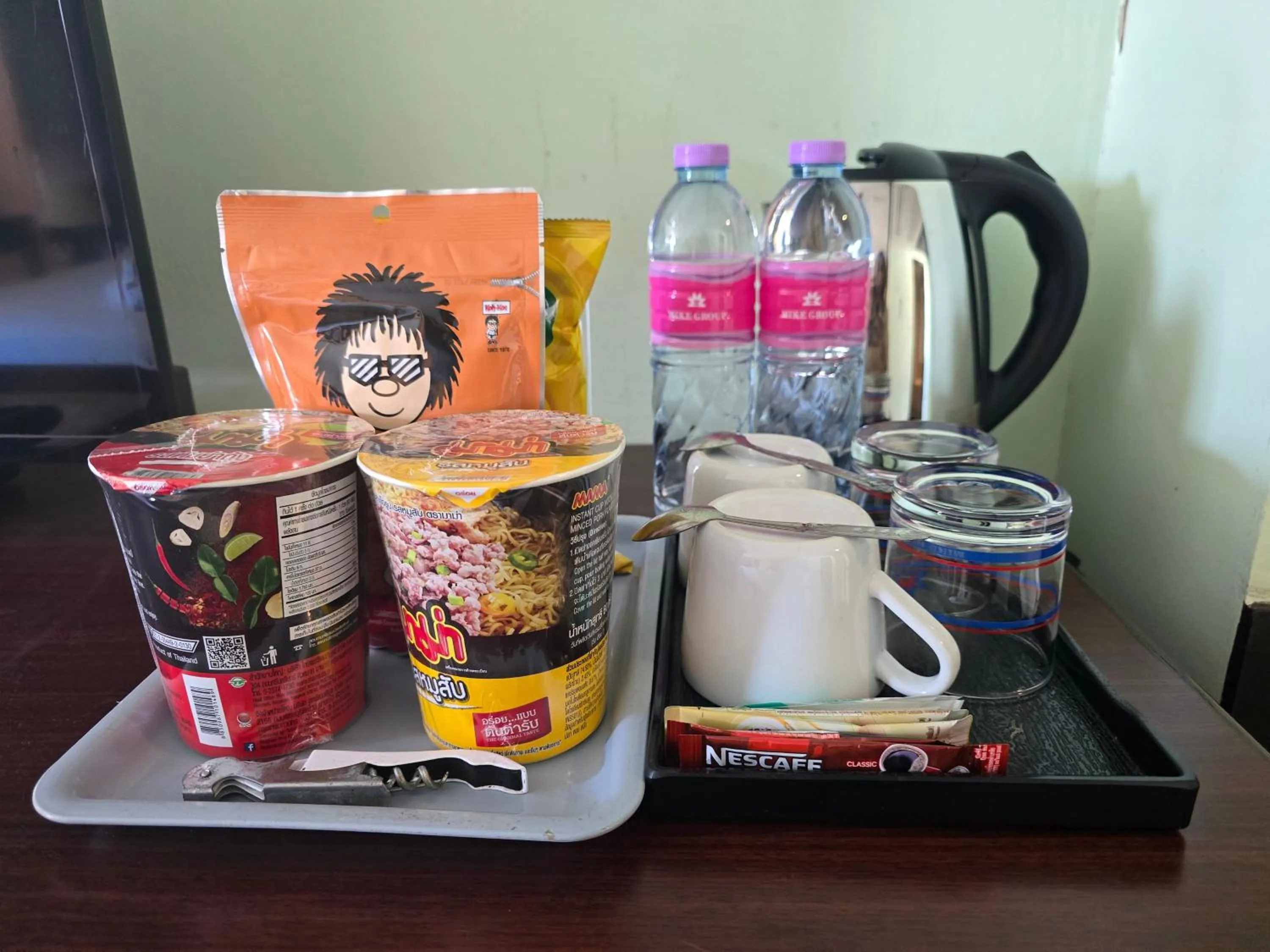 Bedroom in Mike Beach Resort