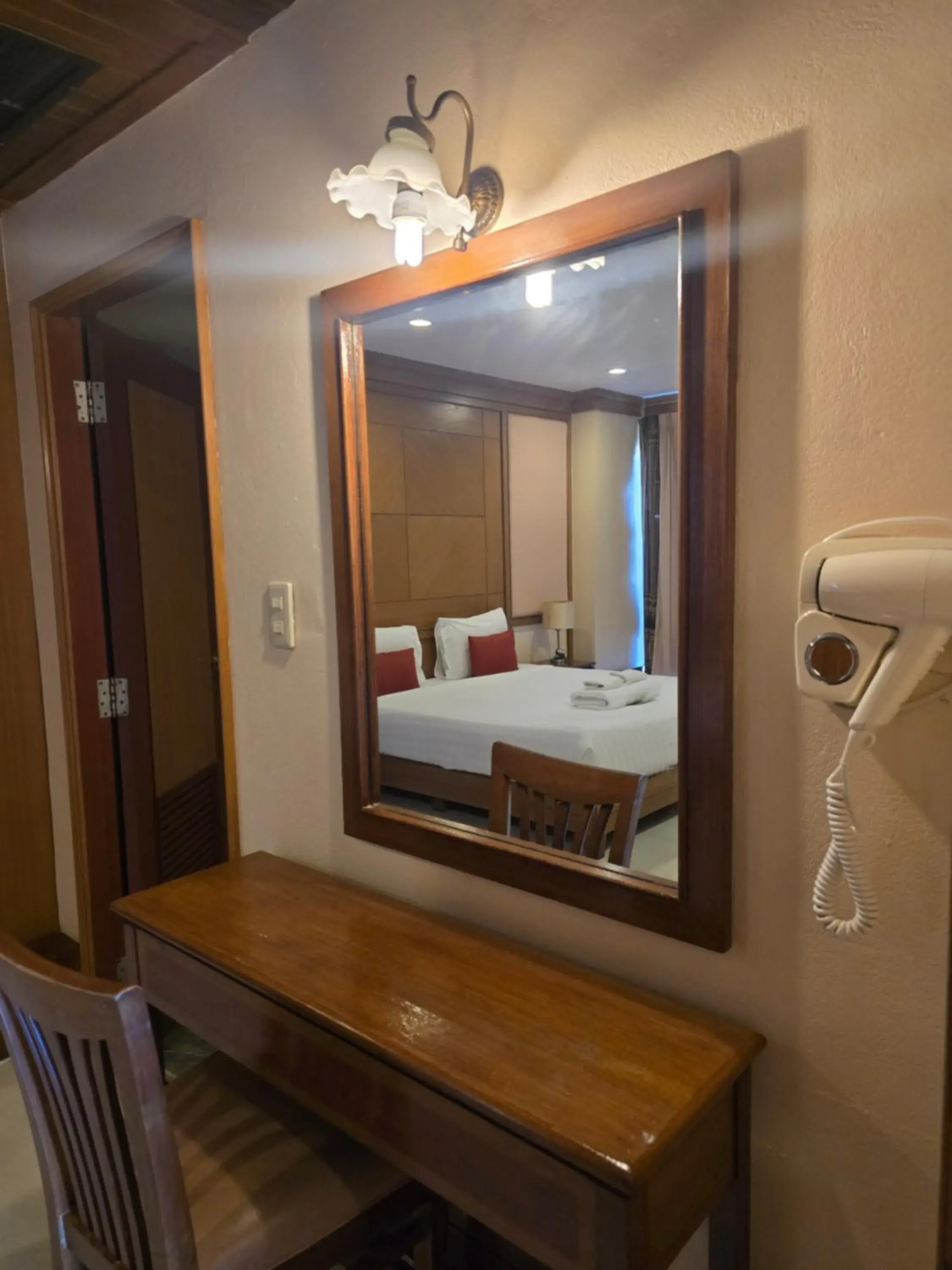 Mike Beach Resort Mike Beach Resort