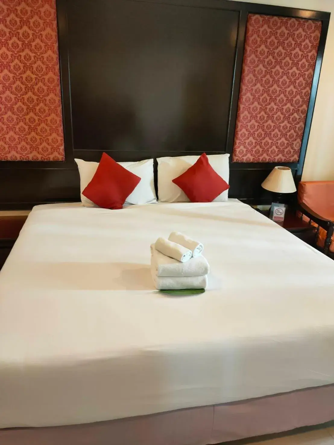 Bedroom, Bed in Mike Beach Resort Bedroom, Bed in Mike Beach Resort