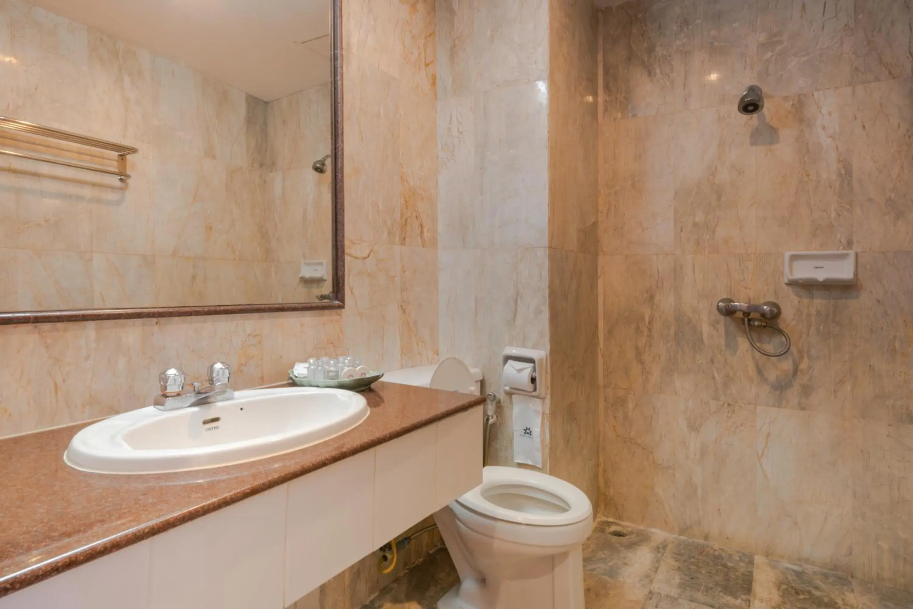 Bathroom in Mike Beach Resort Bathroom in Mike Beach Resort