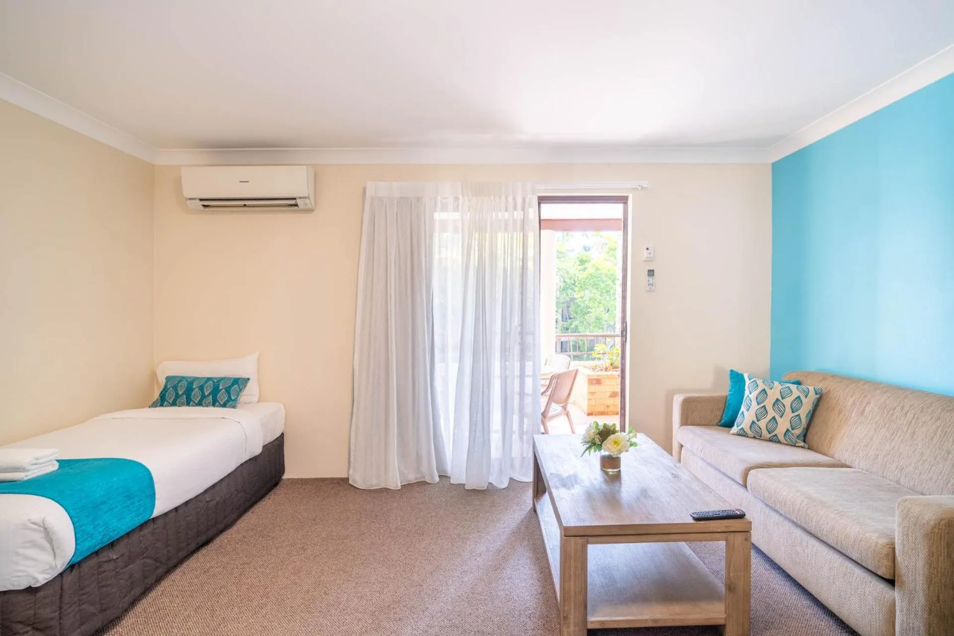 Bed in Byron Bayside Central Studio Apartments