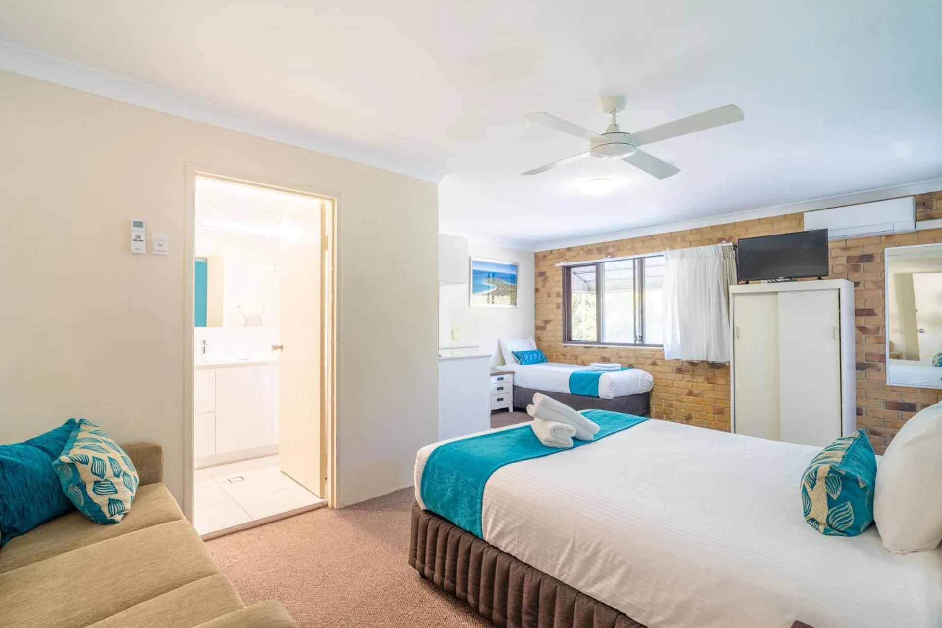 Bed in Byron Bayside Central Studio Apartments