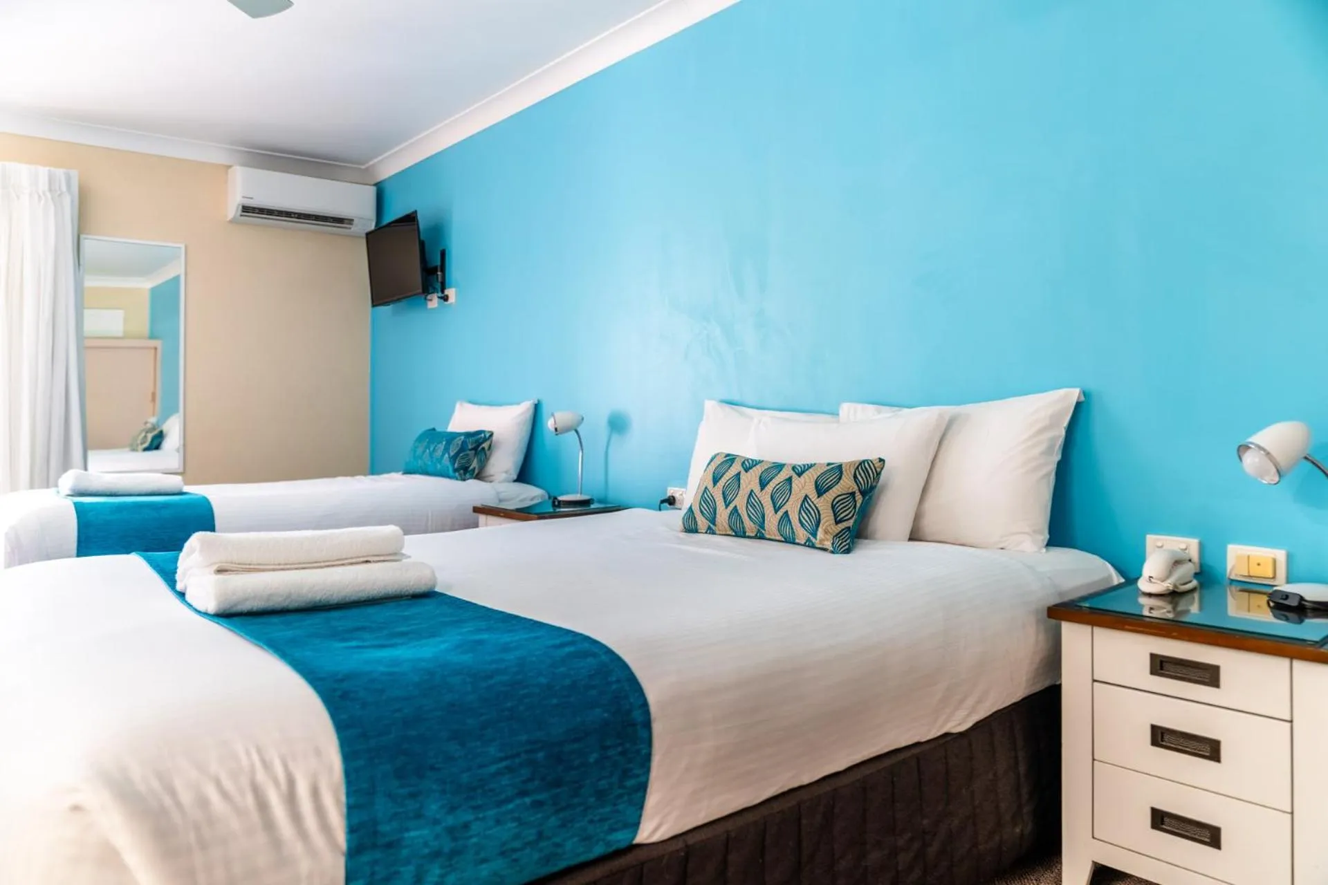 Bed in Byron Bayside Central Studio Apartments