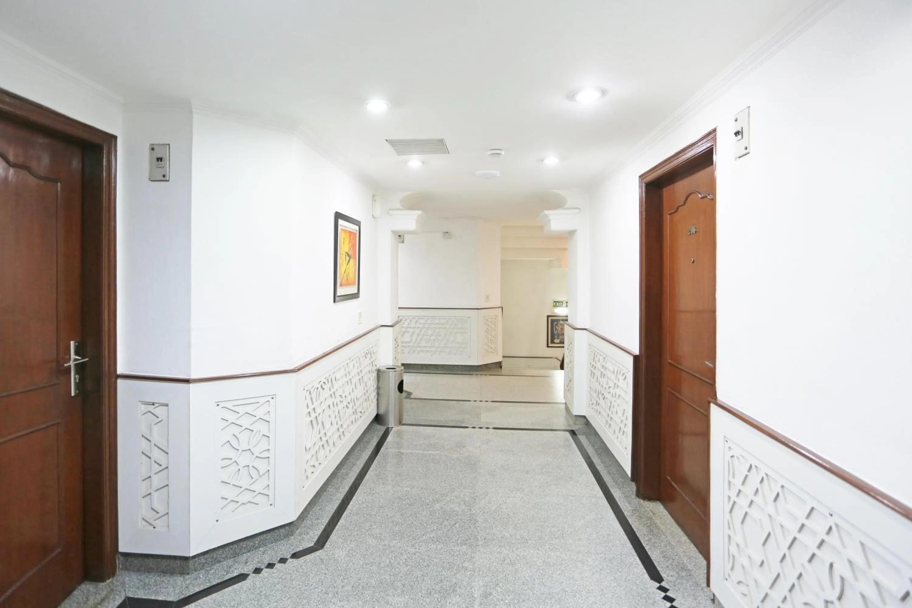 Hotel Windsor Castle Cyber City