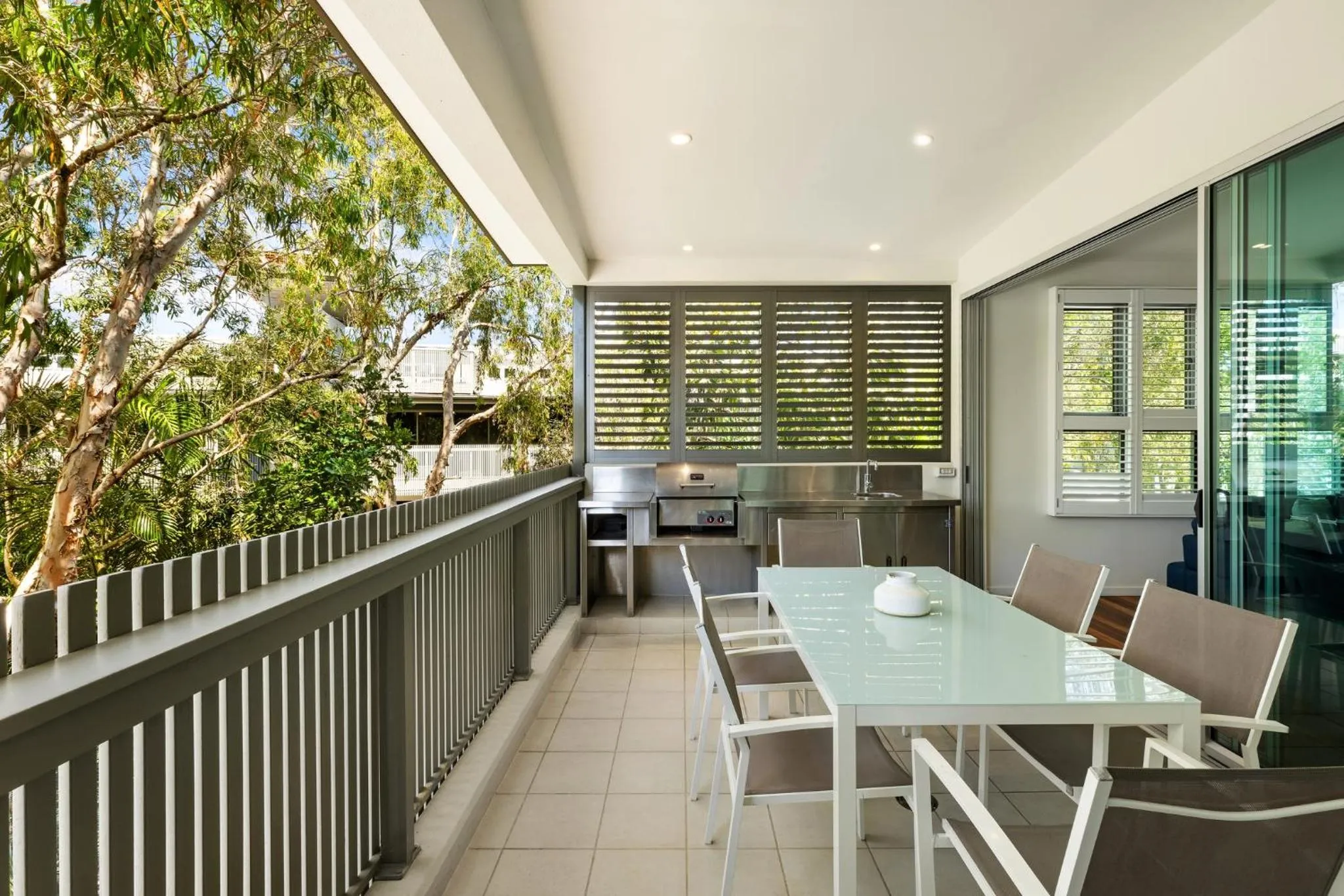 Day in East On Byron Bay Apartments