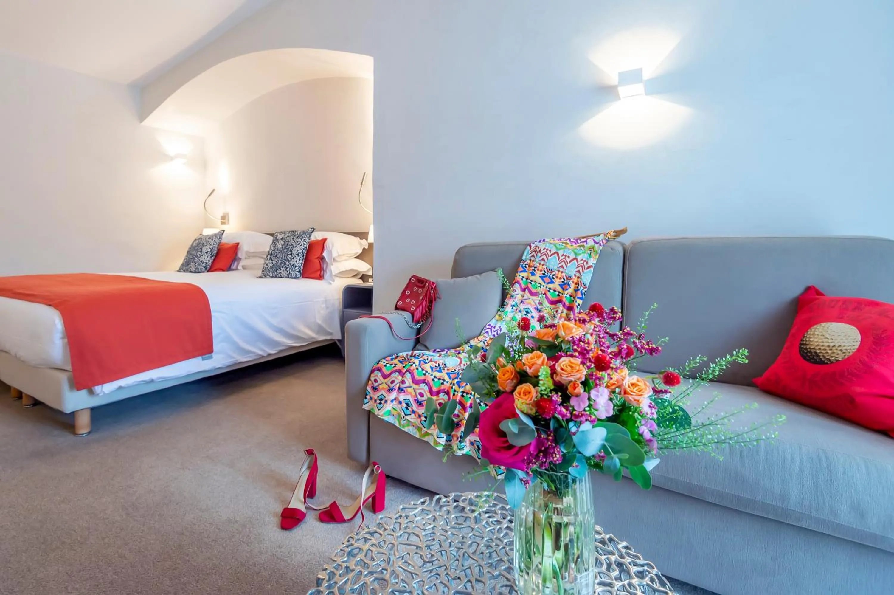 Photo of the whole room, Bed in Hôtel Golf & Spa Château de la Bégude The Originals Collection