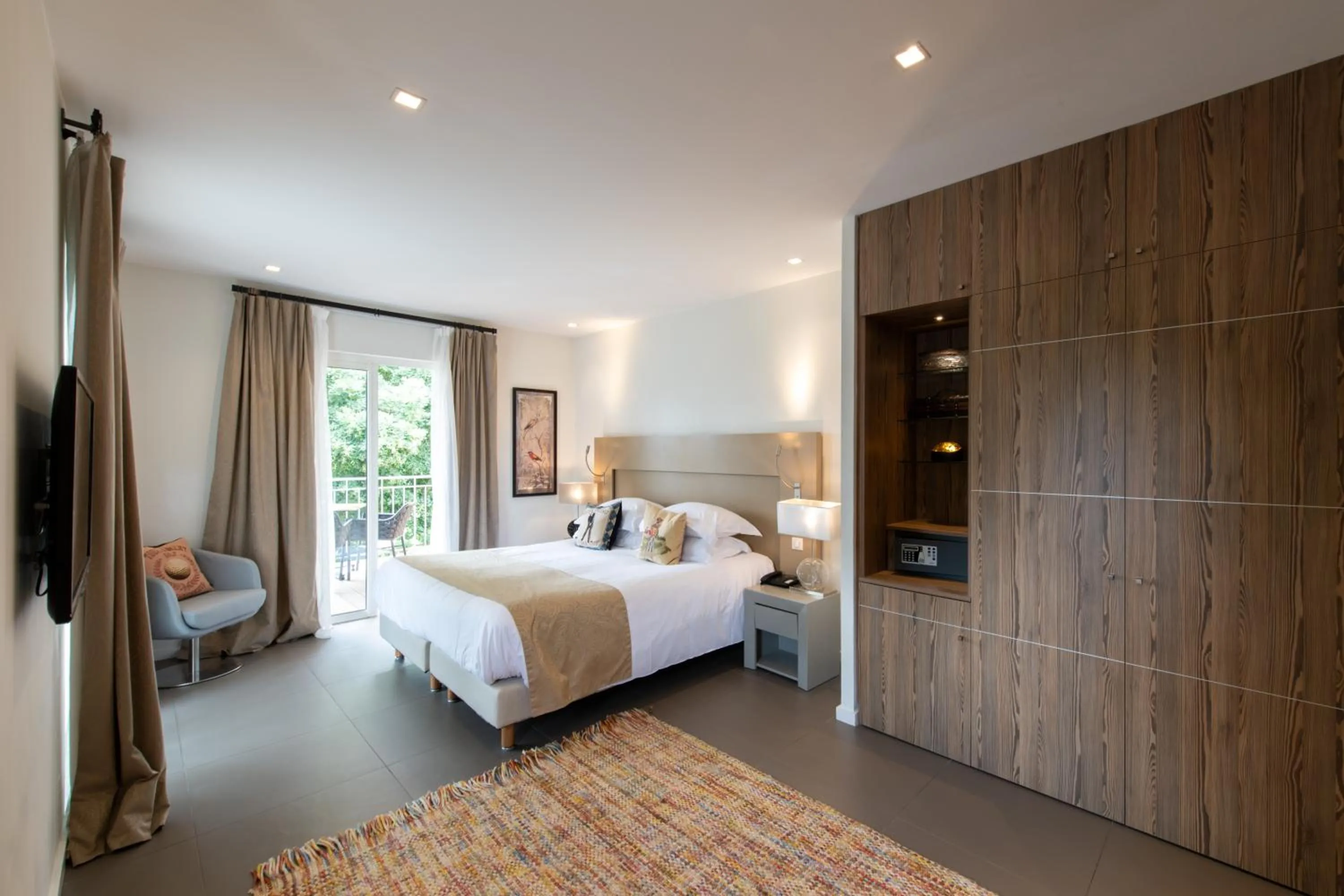 Photo of the whole room, Bed in Hôtel Golf & Spa Château de la Bégude The Originals Collection