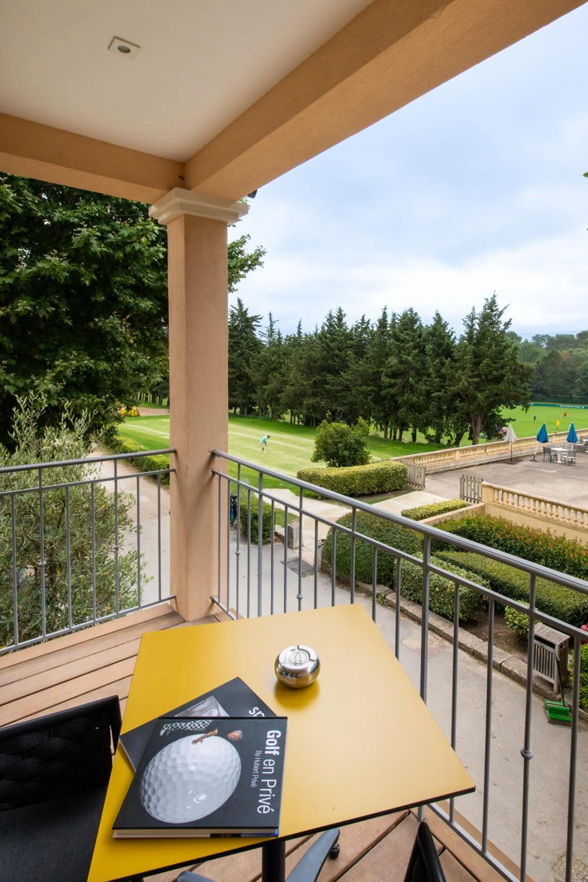 Balcony/Terrace in Hôtel Golf & Spa Château de la Bégude The Originals Collection