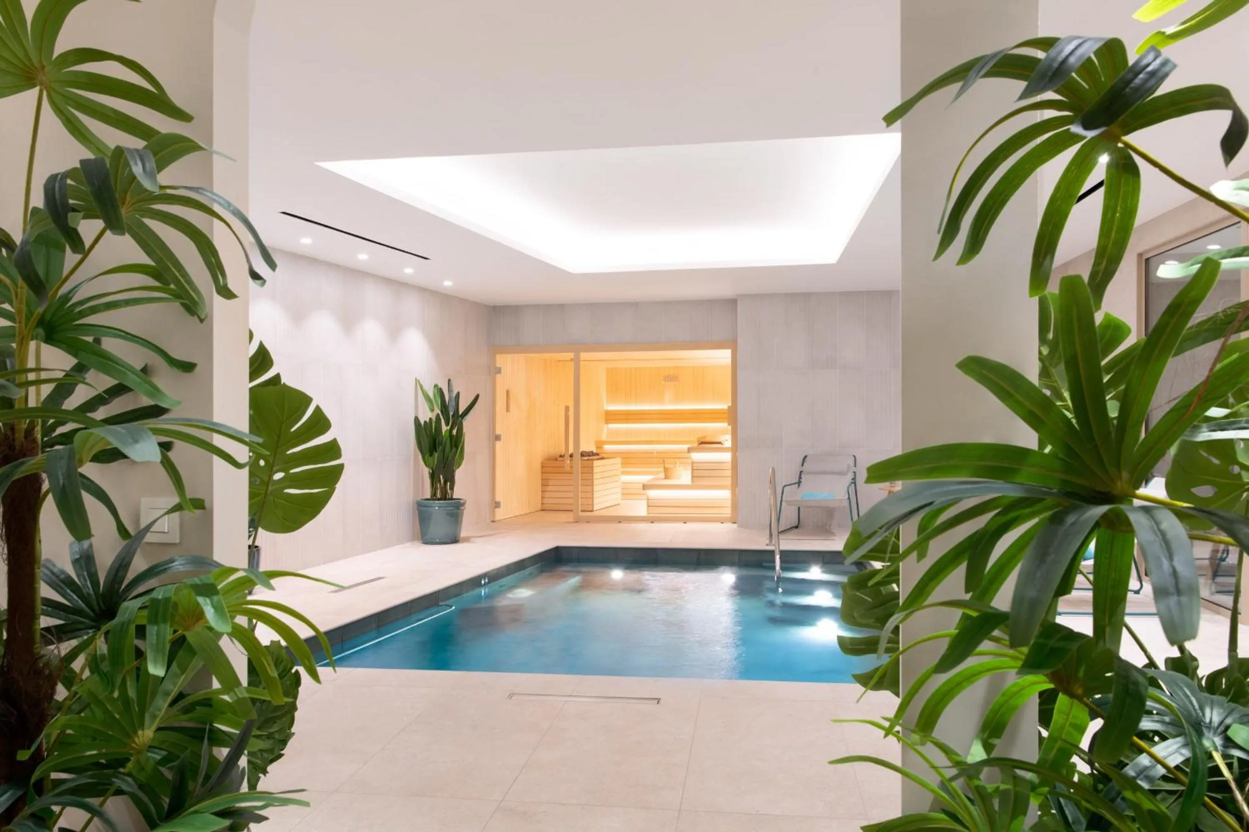 Sauna in Hôtel Golf & Spa Château de la Bégude The Originals Collection