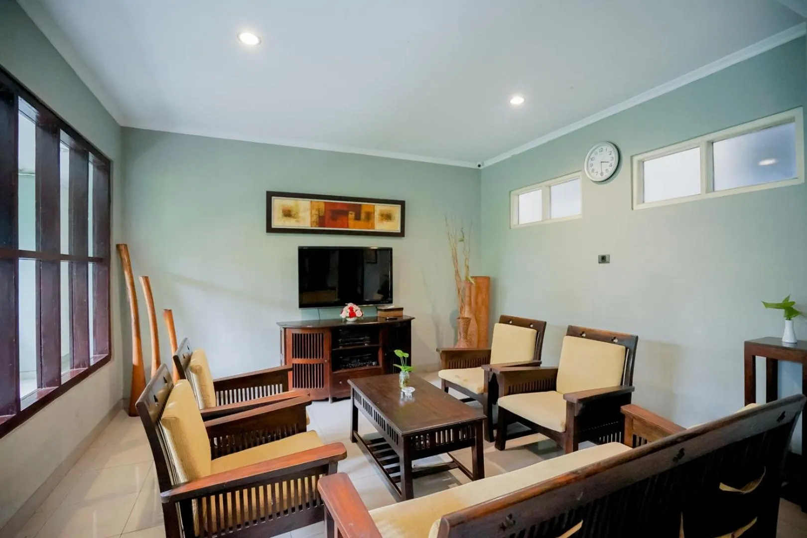 Lounge or bar in Cakra Kusuma Hotel